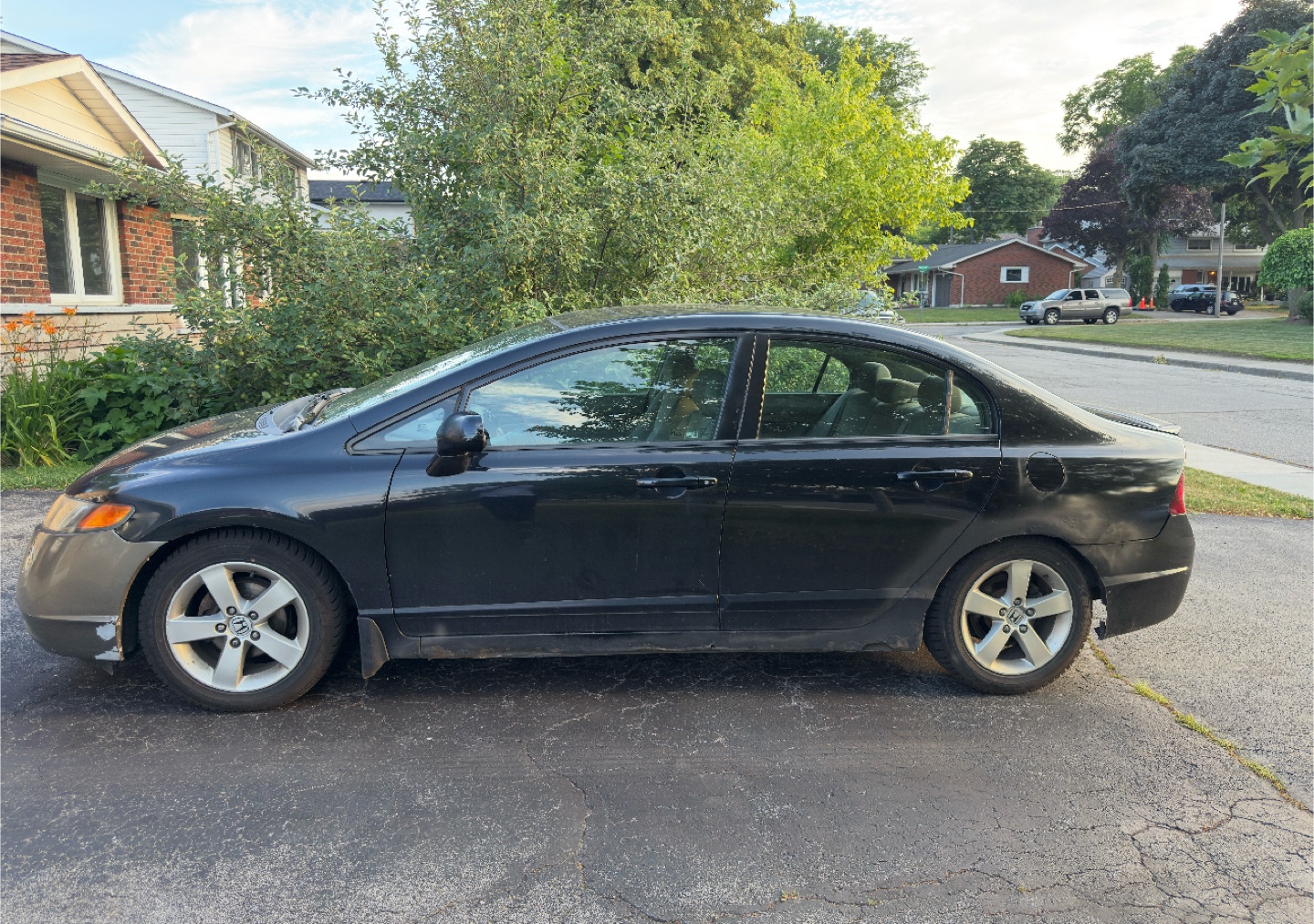 🚗 2008 Honda Civic – Only $1000 💸 With Brand New Winter Tires ❄️ - photo 3