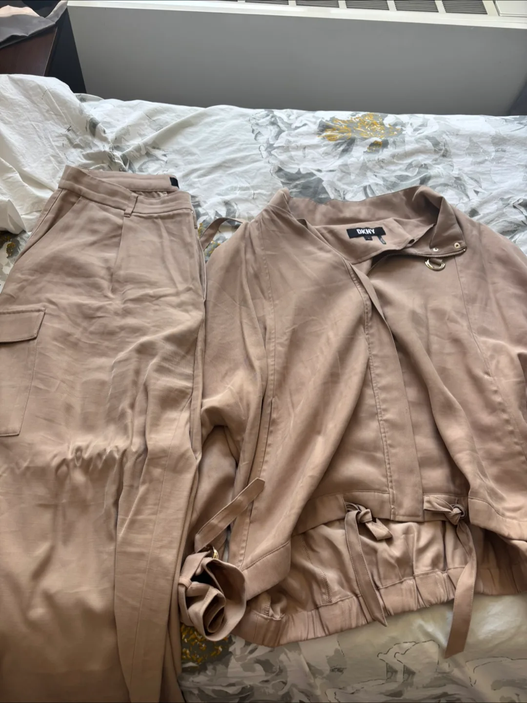 DKNY Beige Matching Set thumbnail
