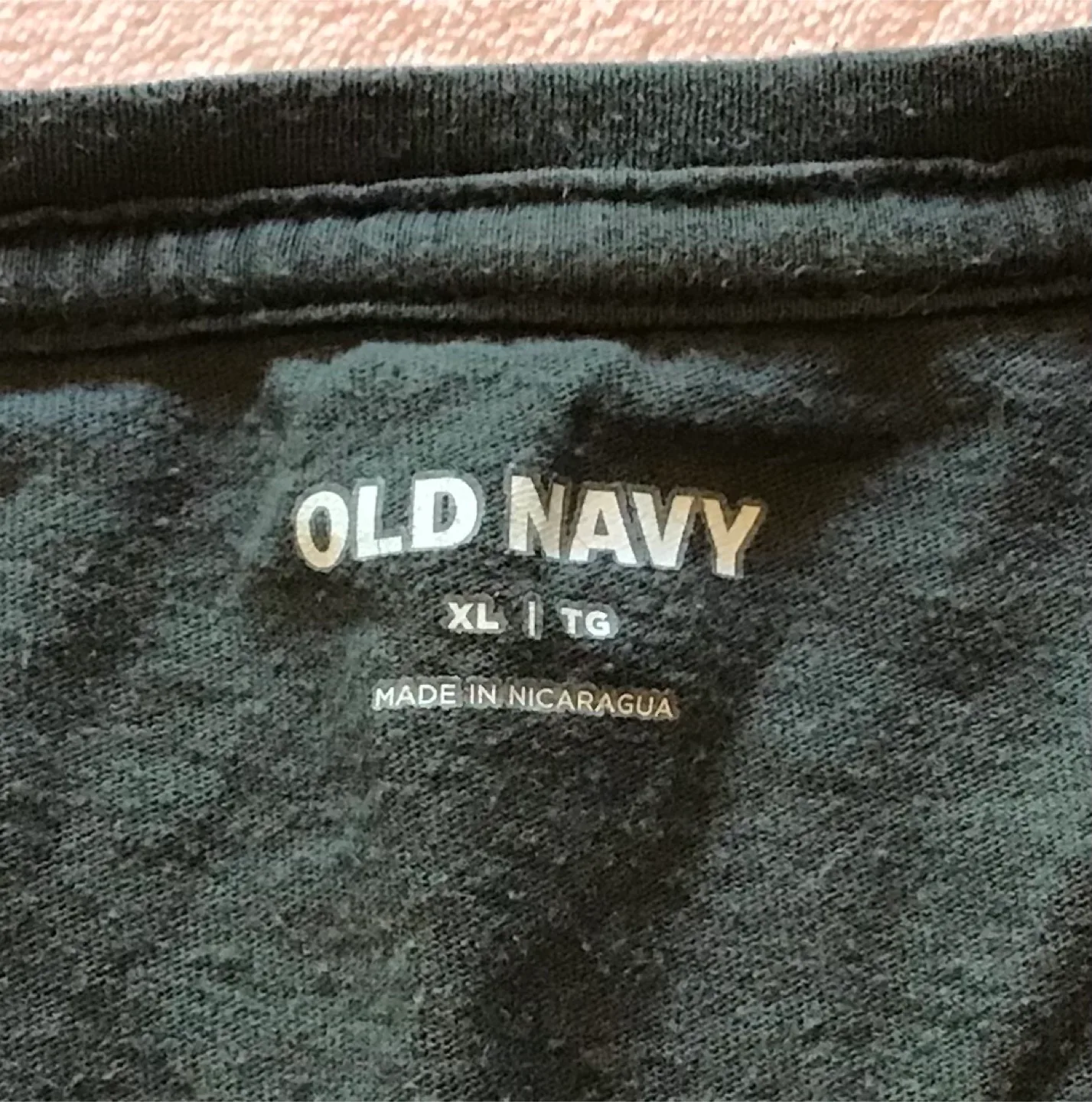 🤩 Old Navy David Bowie T-Shirt - XL image indicator(2)