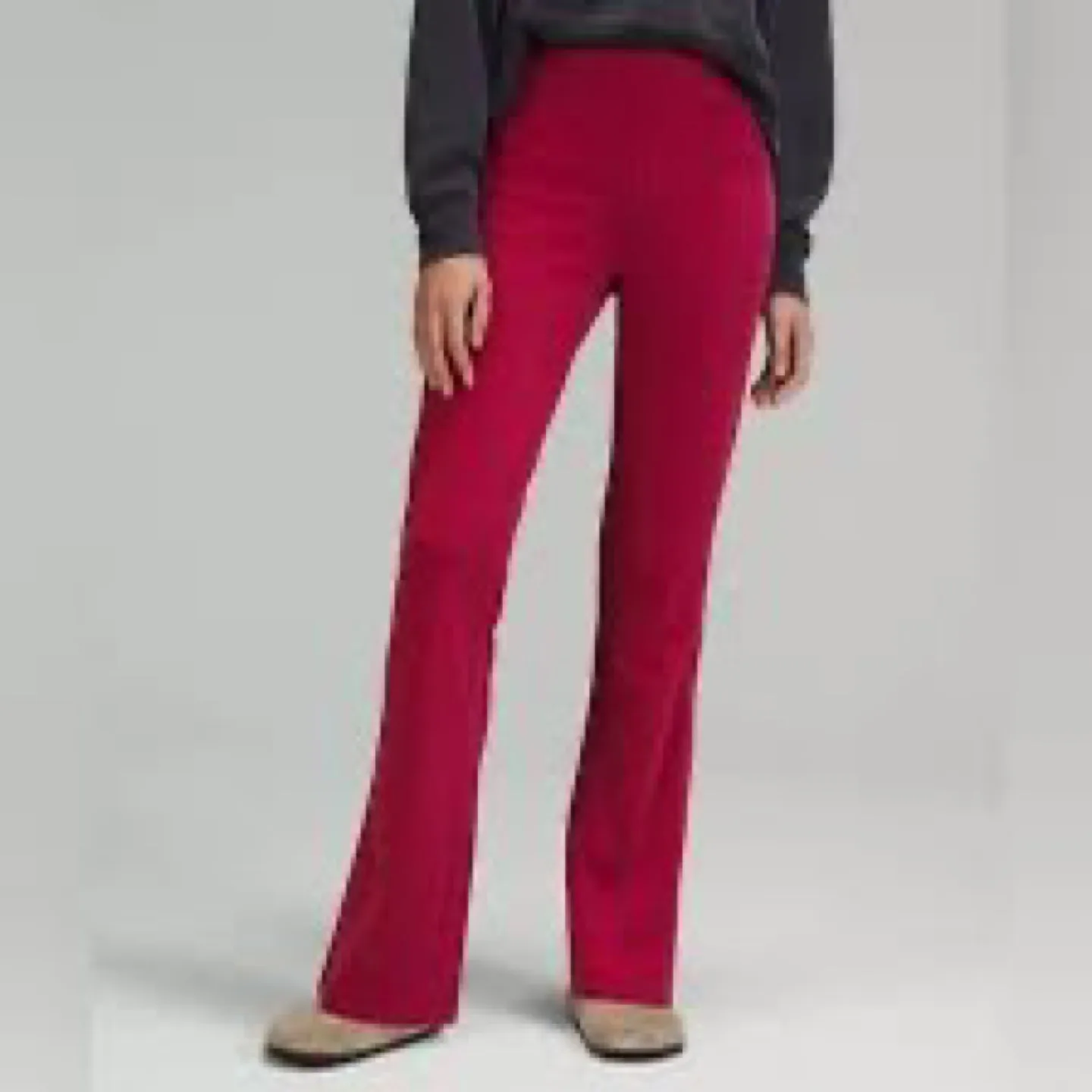 BNWOT lululemon brushed softstreme ribbed zipped flared pants thumbnail