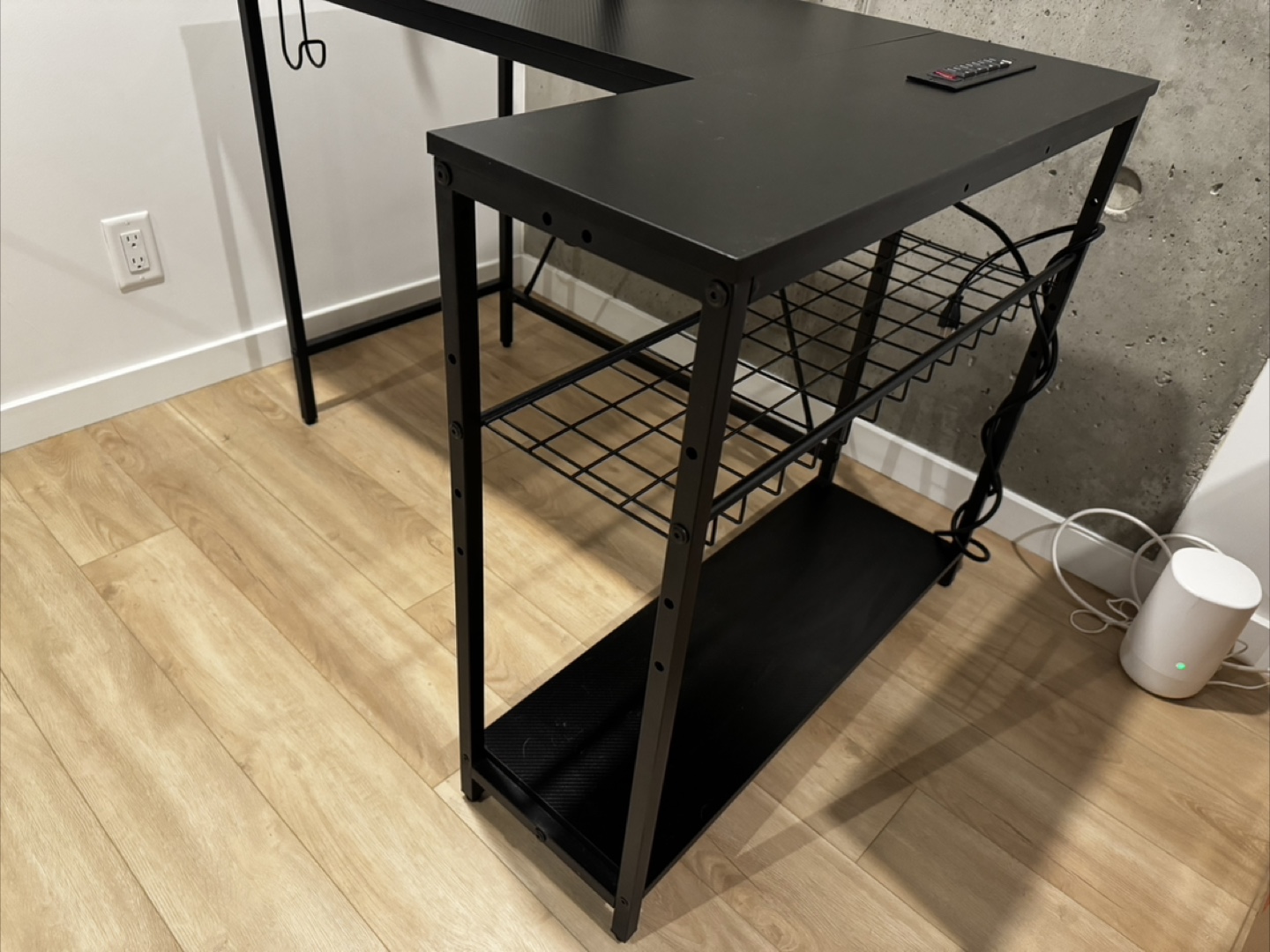 Black L-Shaped Corner Desk - photo 2