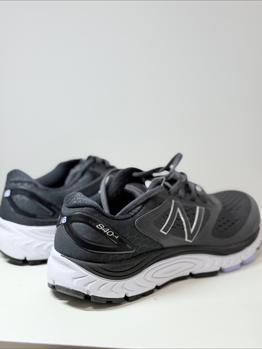 NEW BALANCE WOMEN'S 840 V4 Shoe ( brand new ) - photo 5