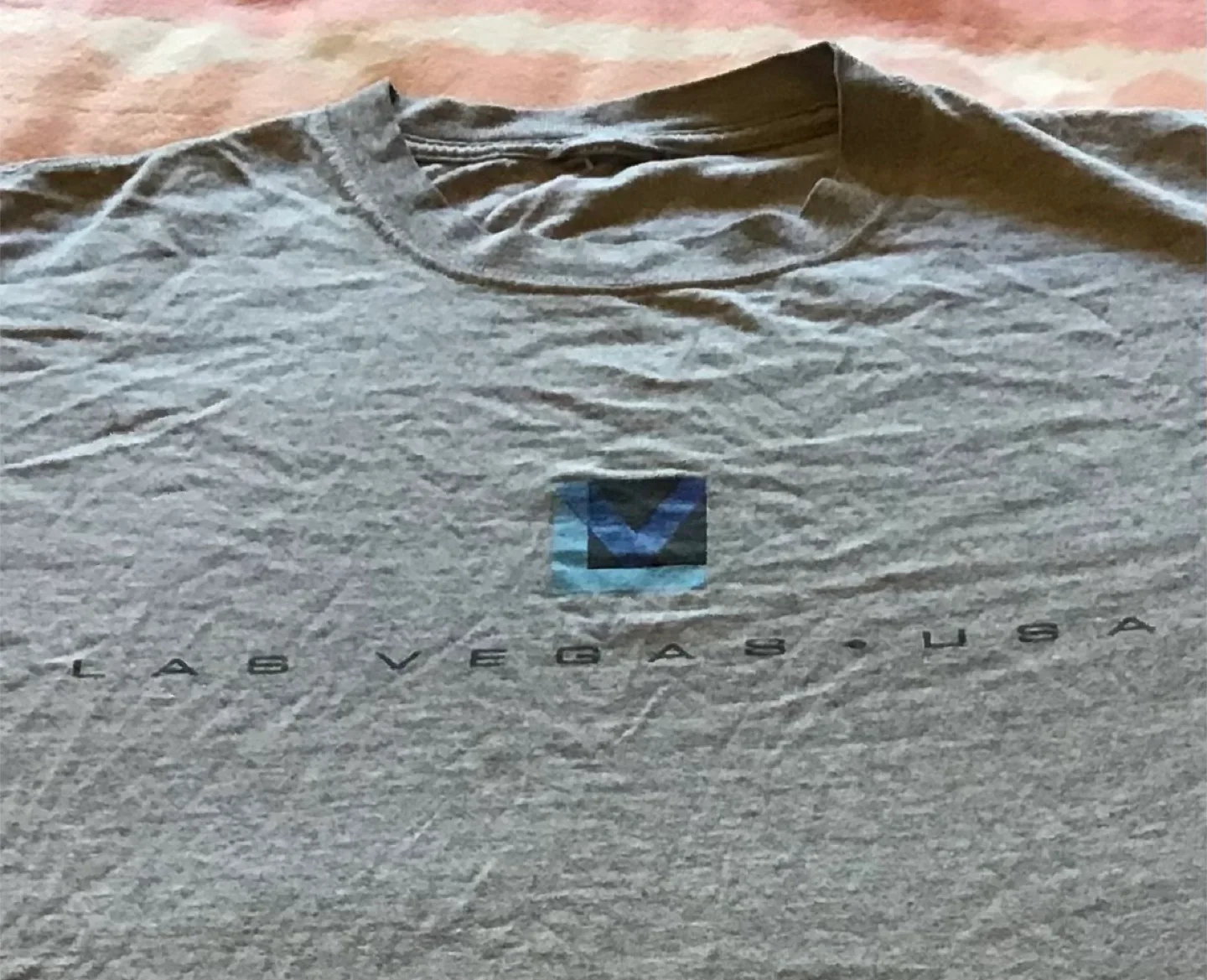 🤩 Las Vegas USA Grey T-Shirt image indicator(2)