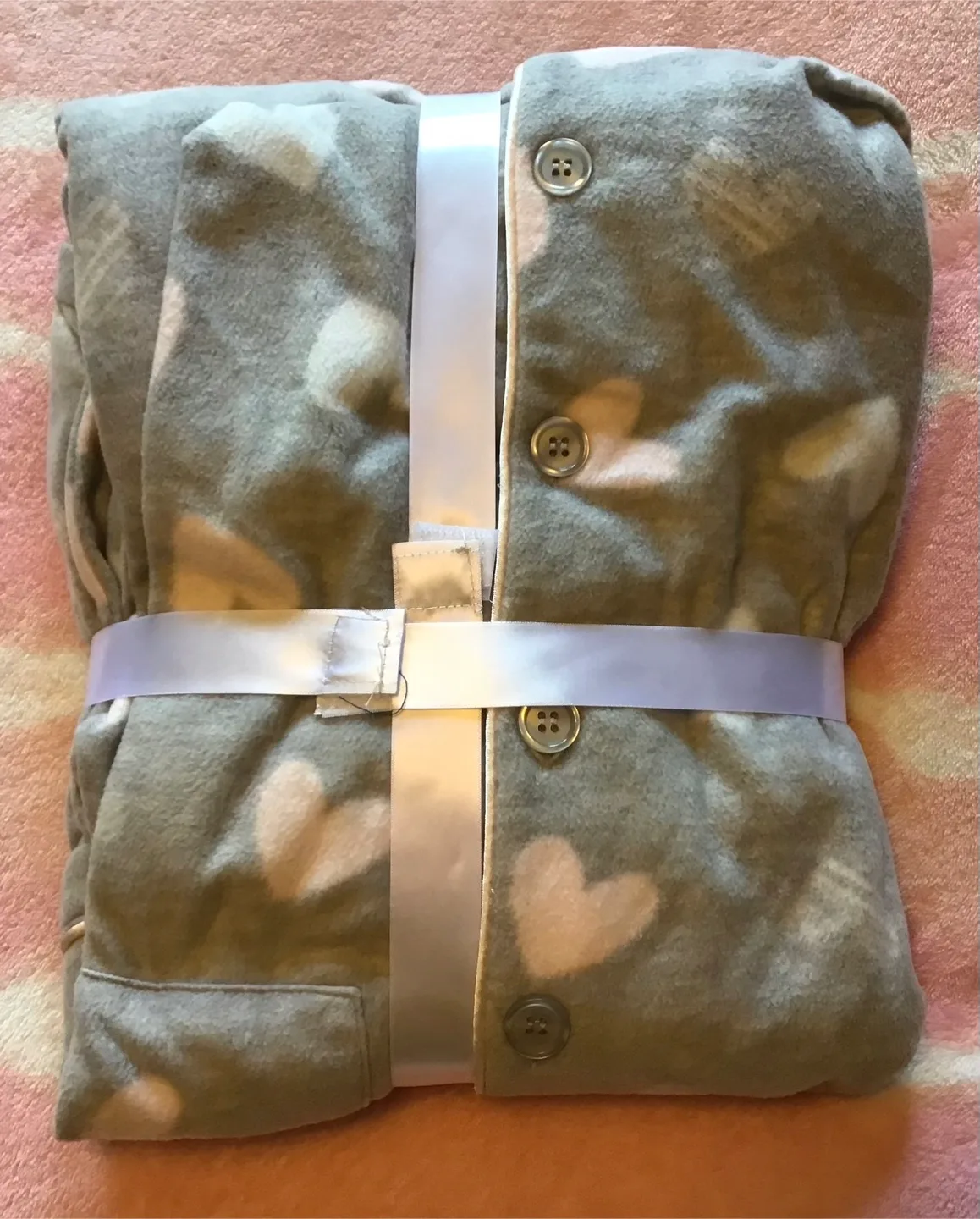 🤩 New Carisma Women's PJ Set - Size L image indicator(3)