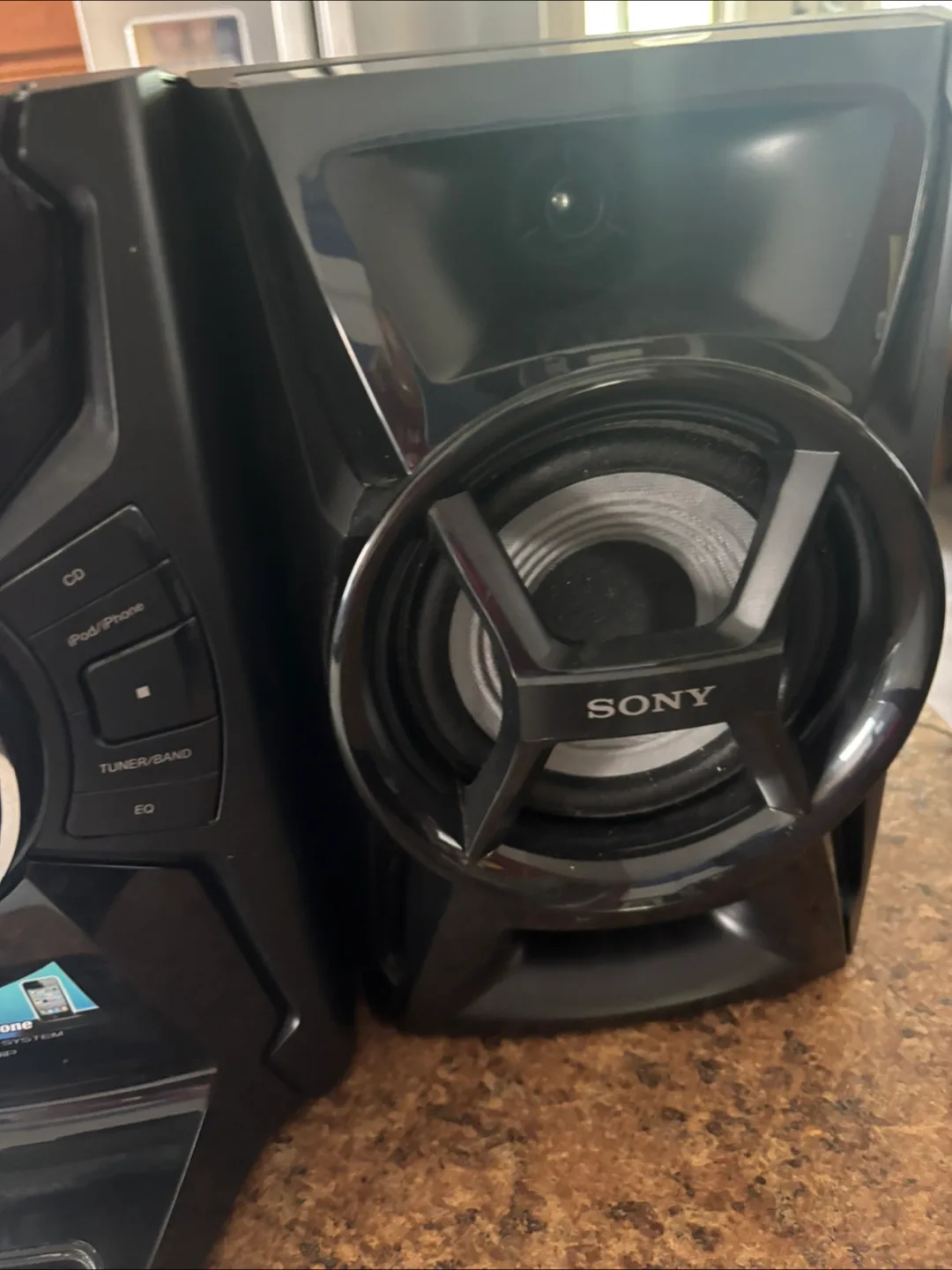 Sony Stereo System - CD, iPod/iPhone Dock image indicator(3)