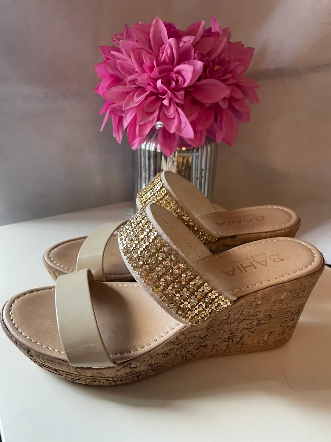 Bahia Wedge Sandals - Size 7 image indicator(2)