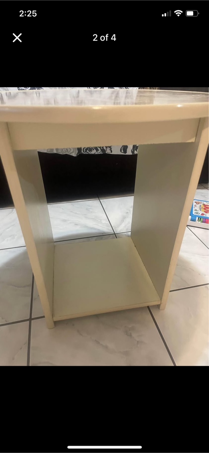 Side Tables - Set of 2 - photo 4