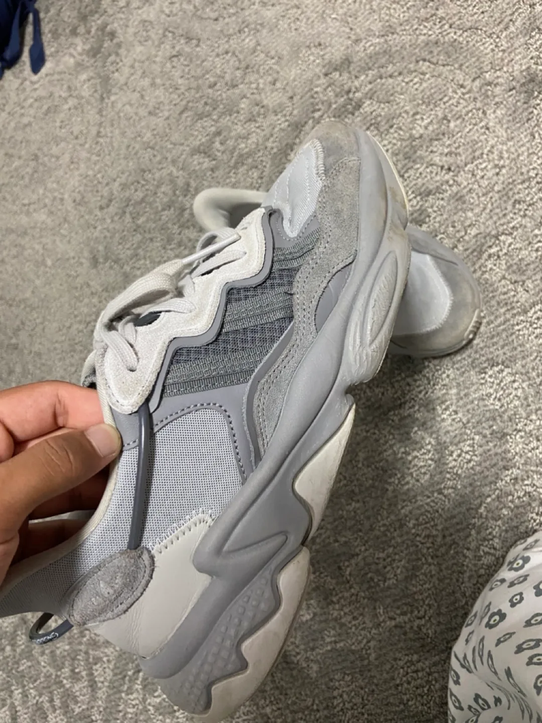 Adidas Ozweego Grey Sneakers image indicator(2)
