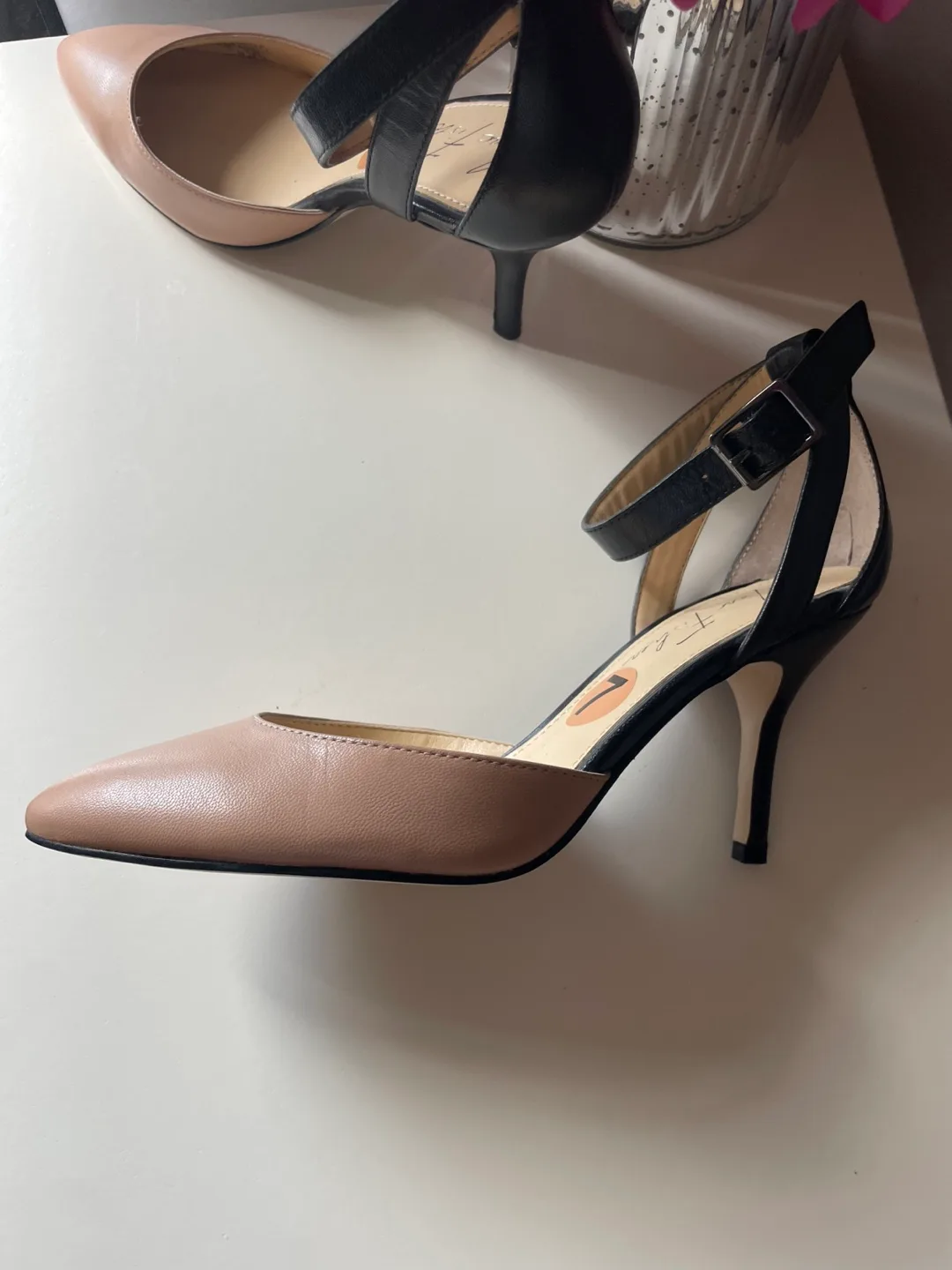 Marc Fisher Leather Heels - Size 7 image indicator(3)