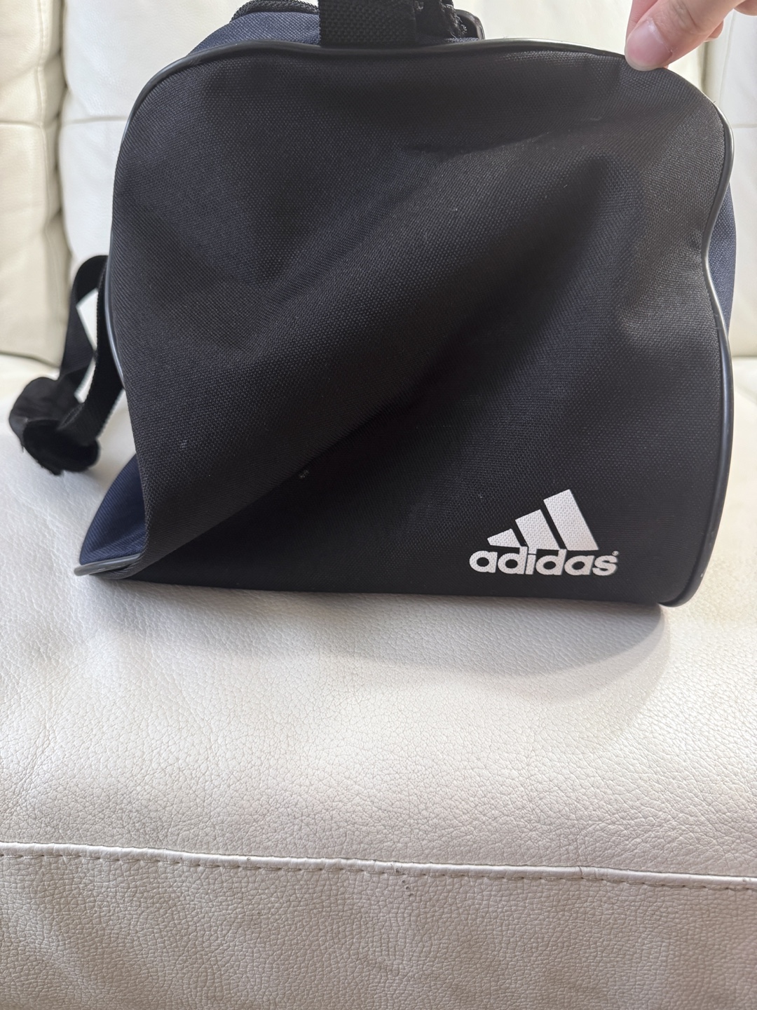 Adidas Duffle Bag Compact Excellent Condition - photo 2