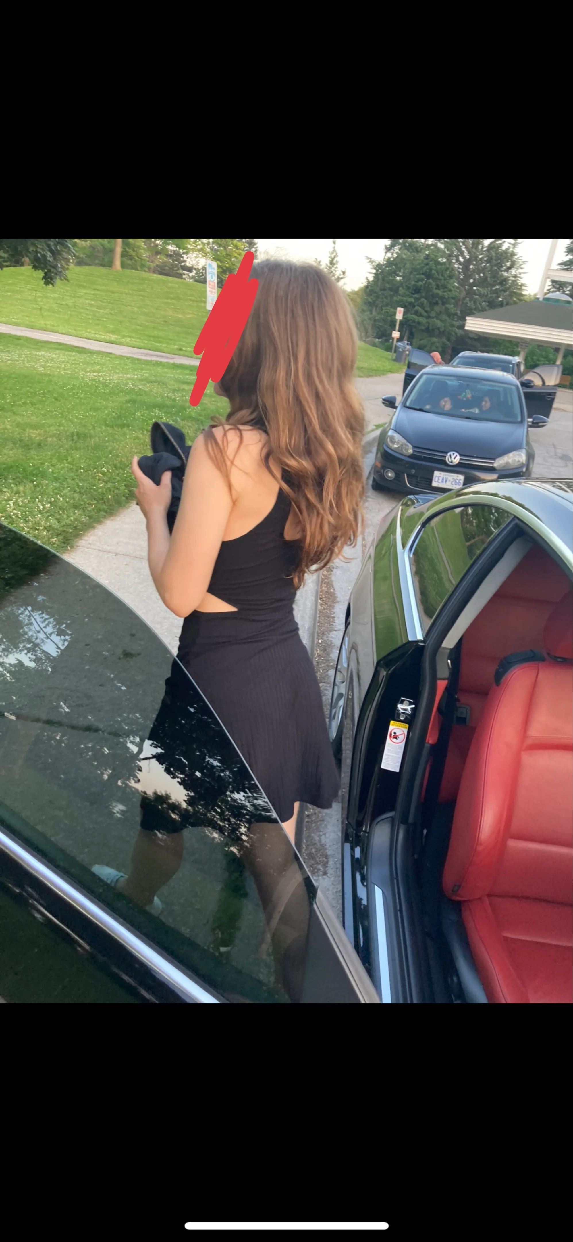 Flowy Black Mini Dress with cutouts - worn twice image indicator(4)