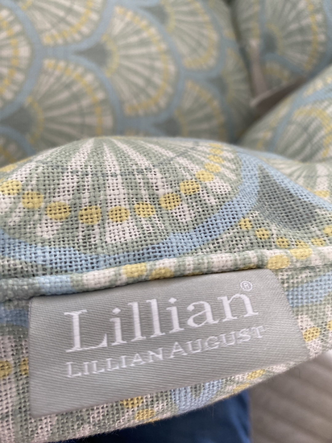 Lillian August Pet Bed - Like New! - photo 2