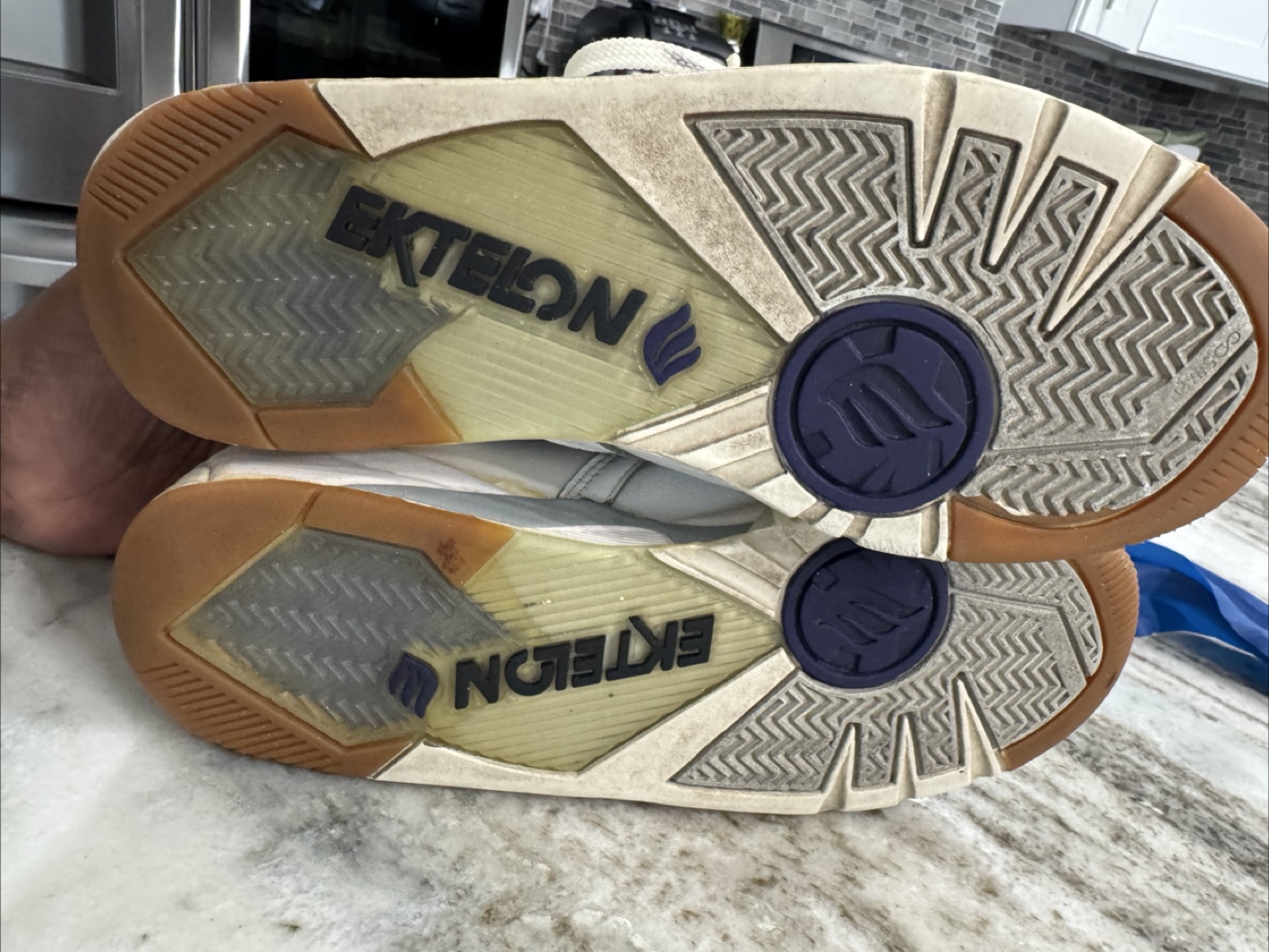 Ektelon White/Purple Athletic Shoes - photo 3