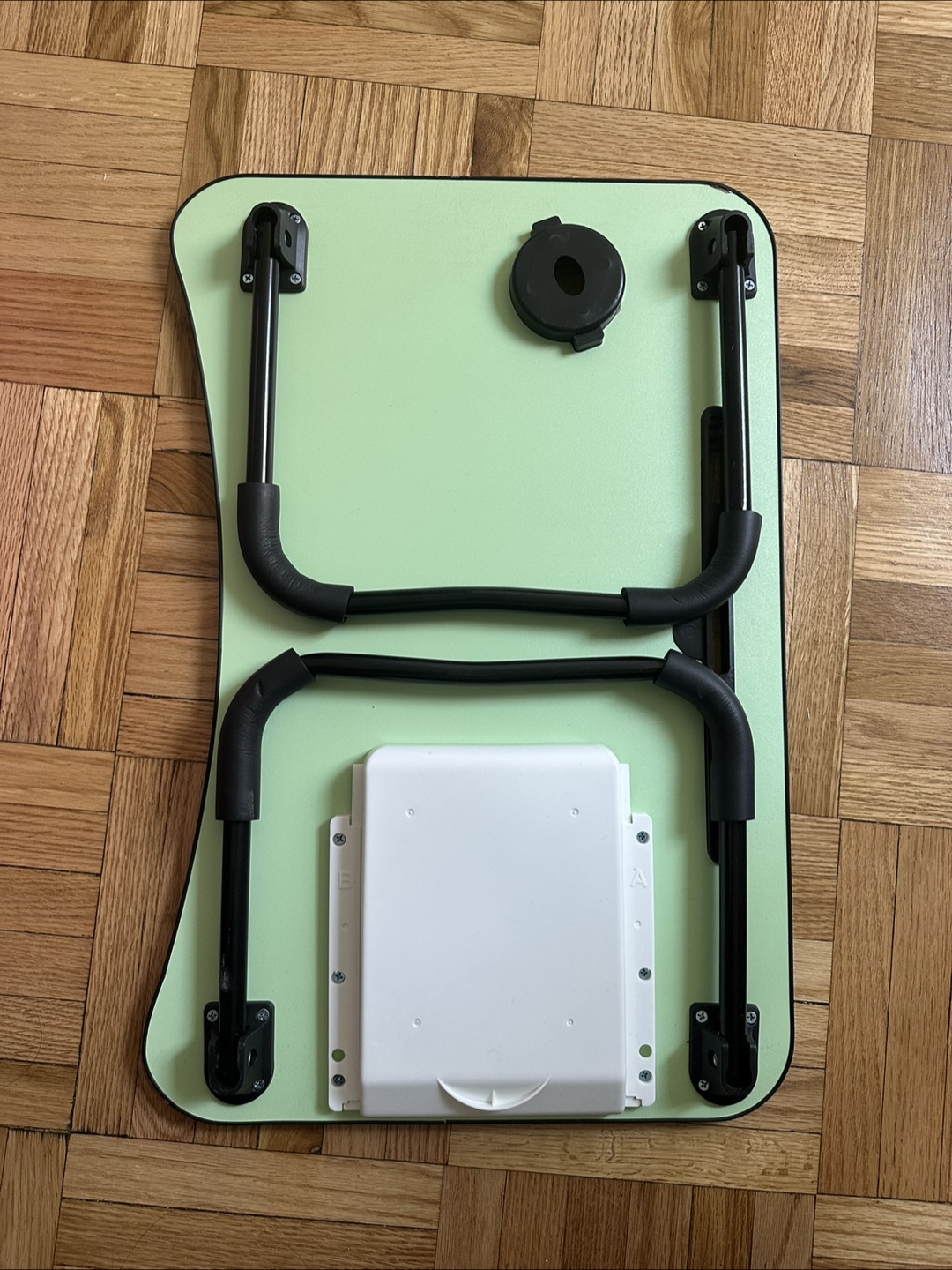 Portable Laptop Bed Desk Table - photo 3