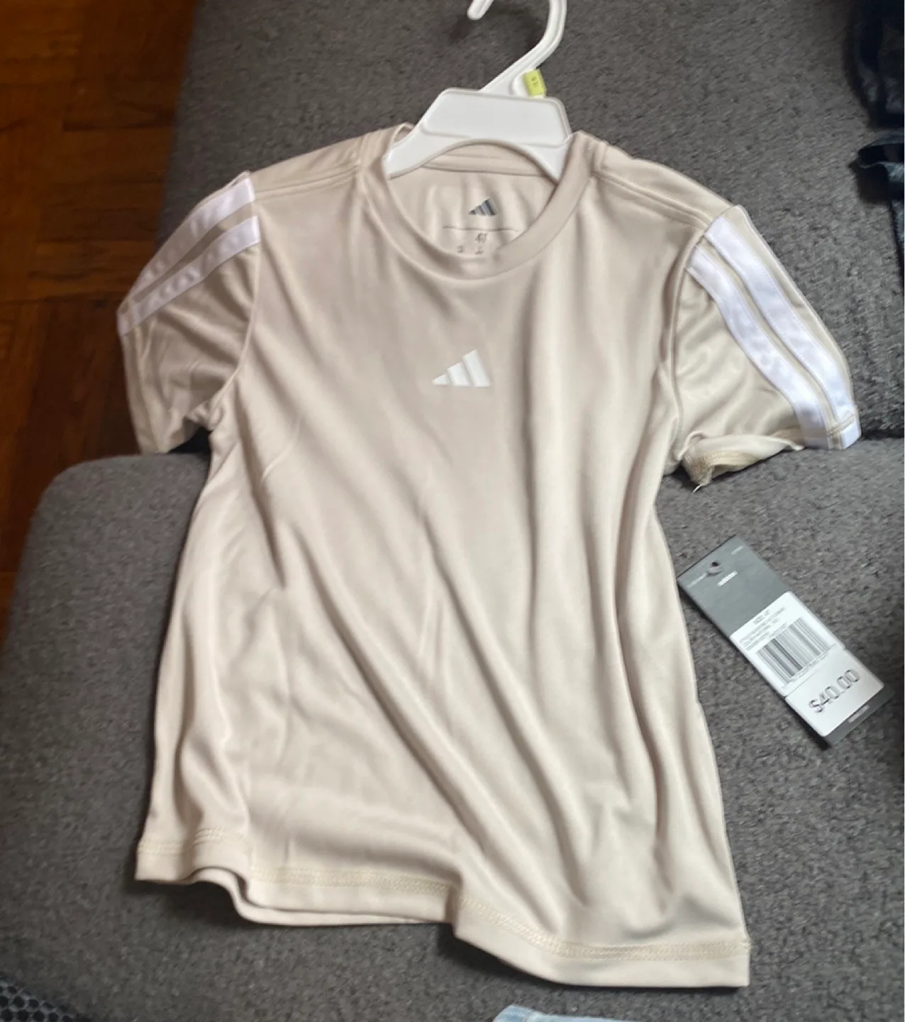 Adidas Beige T-shirt thumbnail