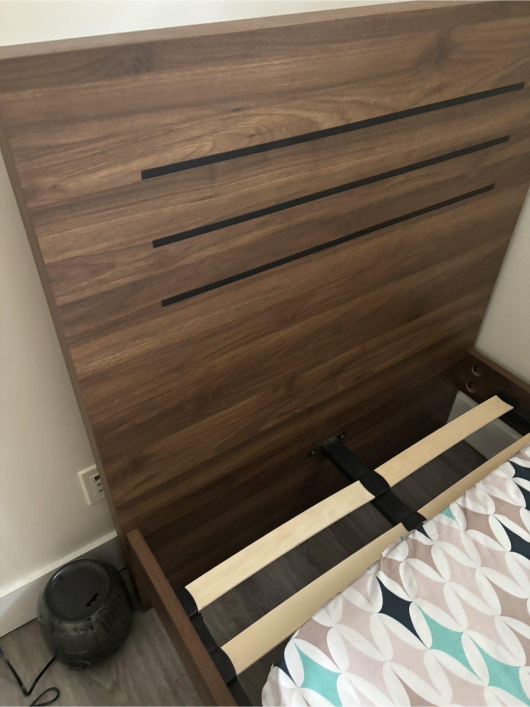 Structube twin bed frame