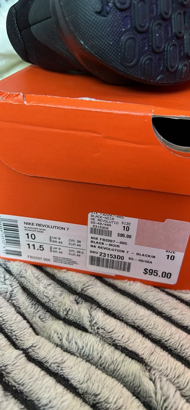 Nike Revolution 7 Black - thumbnail