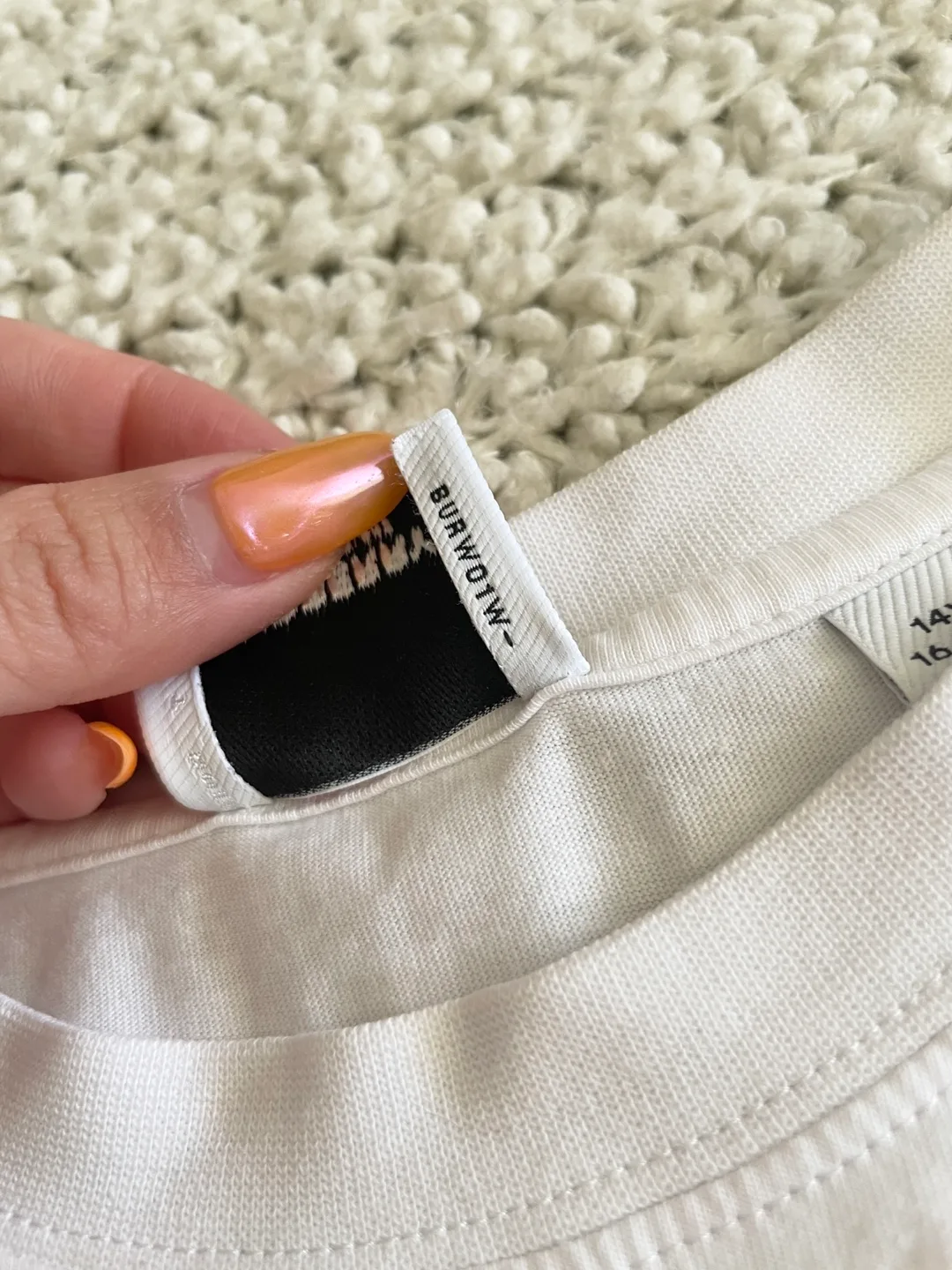 Burberry Thomas Bear Cropped White T-Shirt image indicator(6)