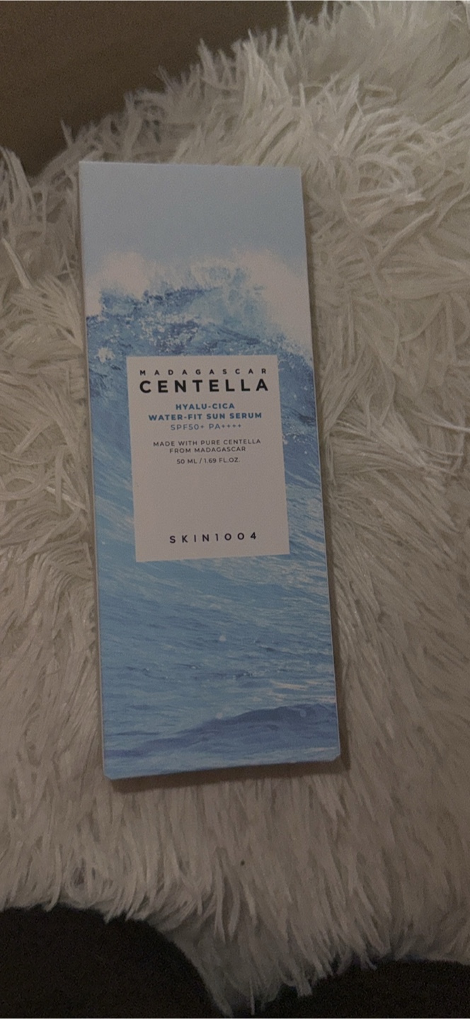SKIN1004 Madagascar Centella Water-Fit Sun Serum SPF50 - photo 2