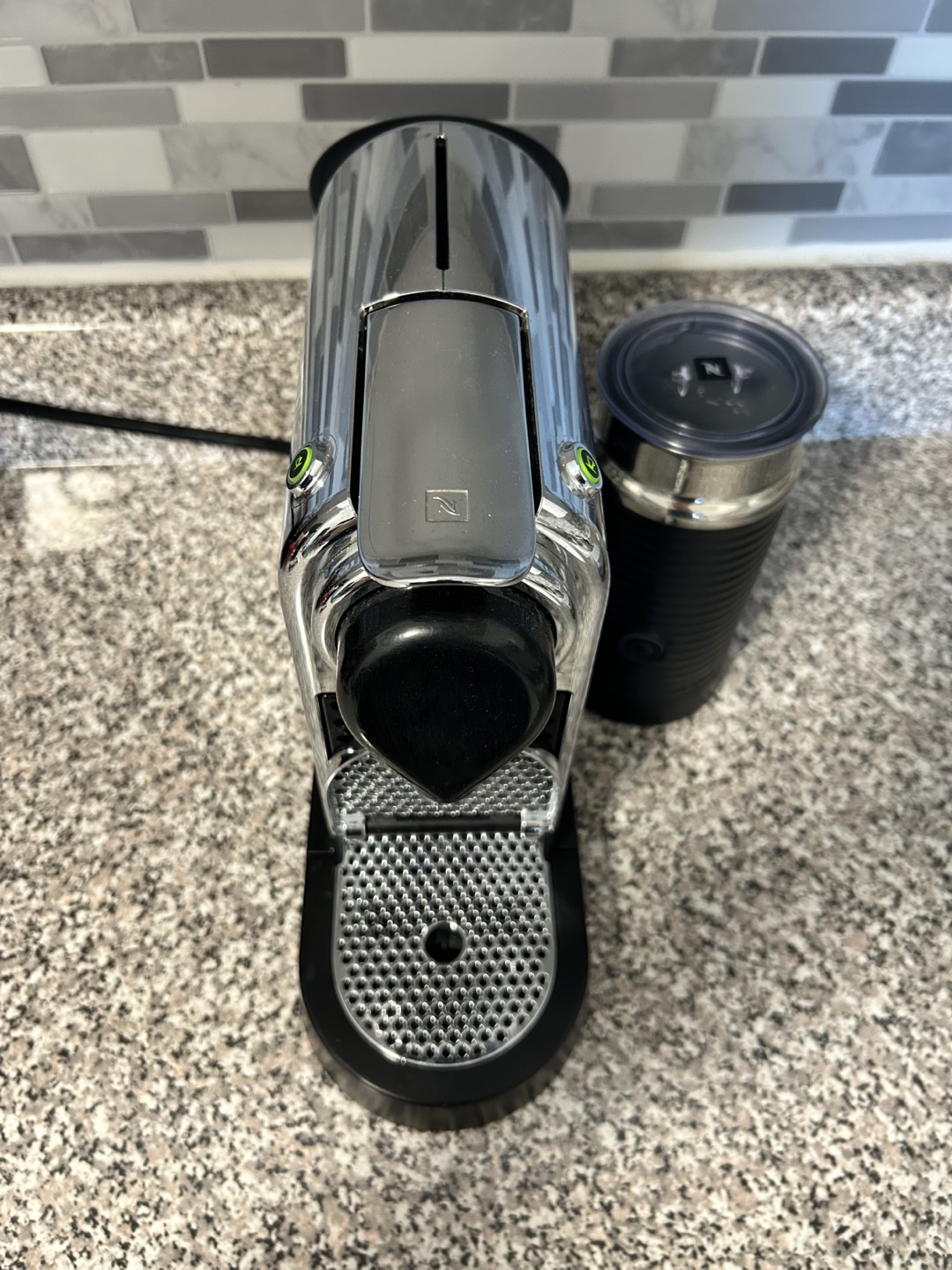 Nespresso Coffee Machine with Aeroccino