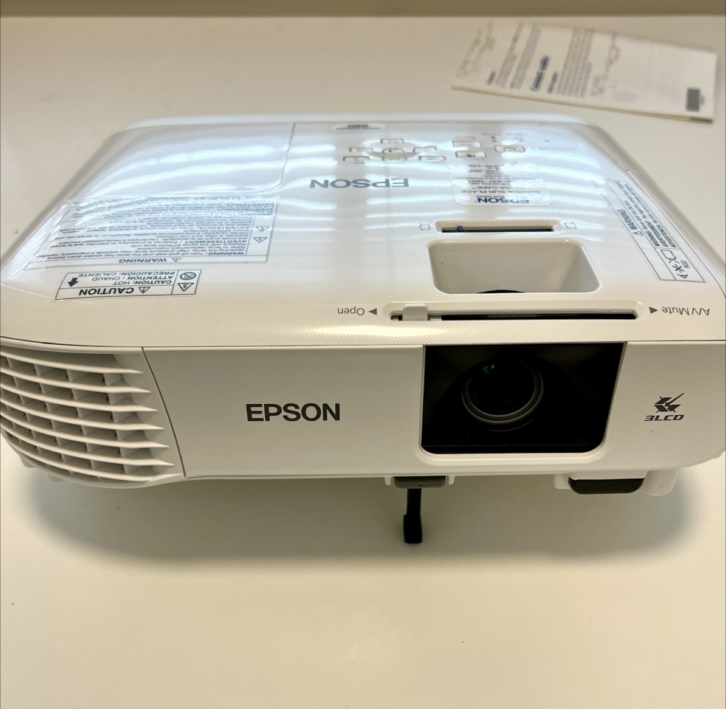 Epson Home Cinema 880 Projector - photo 3