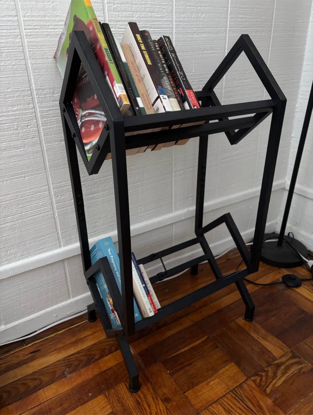 Black Metal Book Stand - photo 2