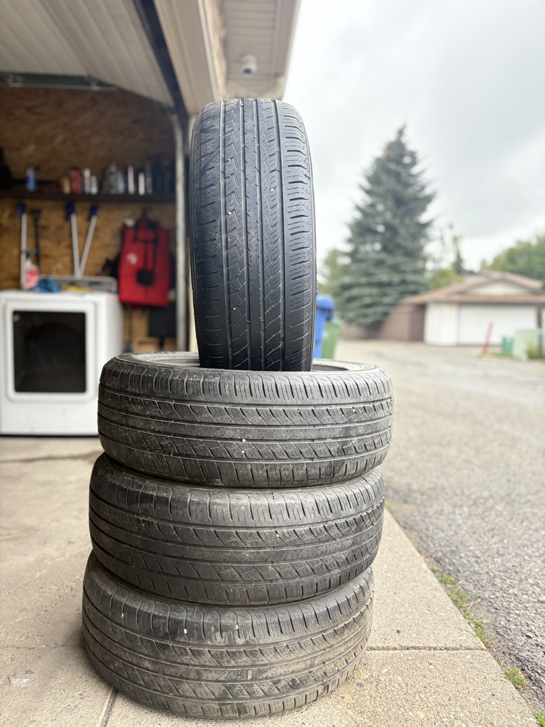 Westlake SU318 All Season Tires - 235/60R18 - photo 2