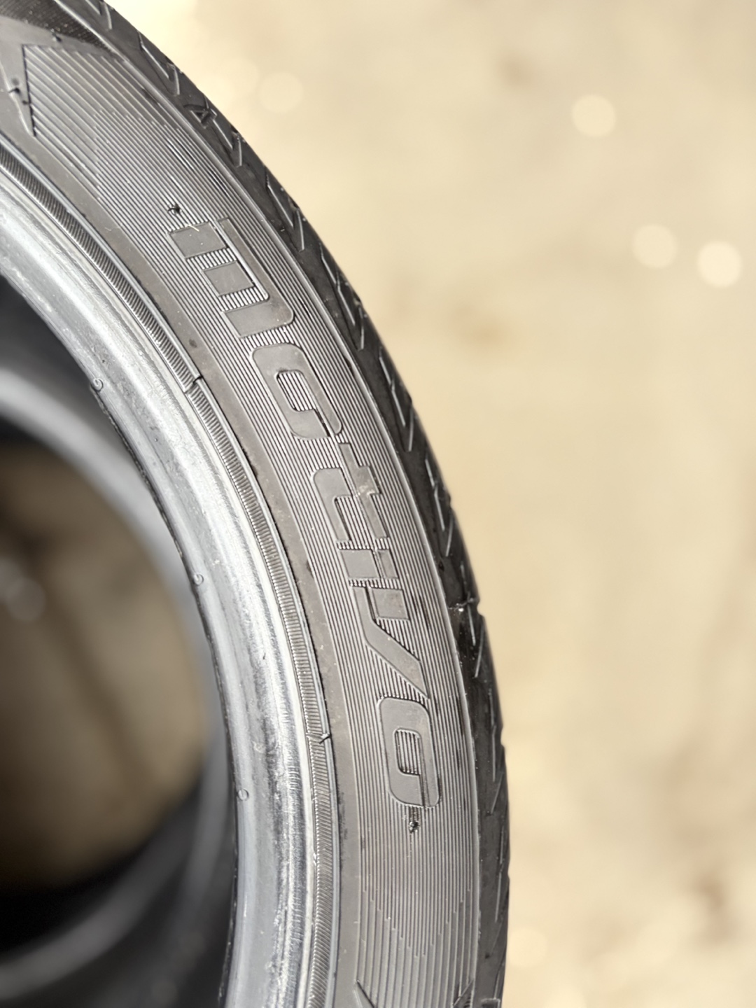 MOTIVO  A/S 235/40ZR18 - photo 5