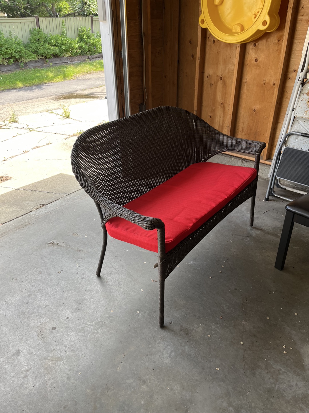 Wicker Loveseat Bench - Brown New, used for staging - photo 2
