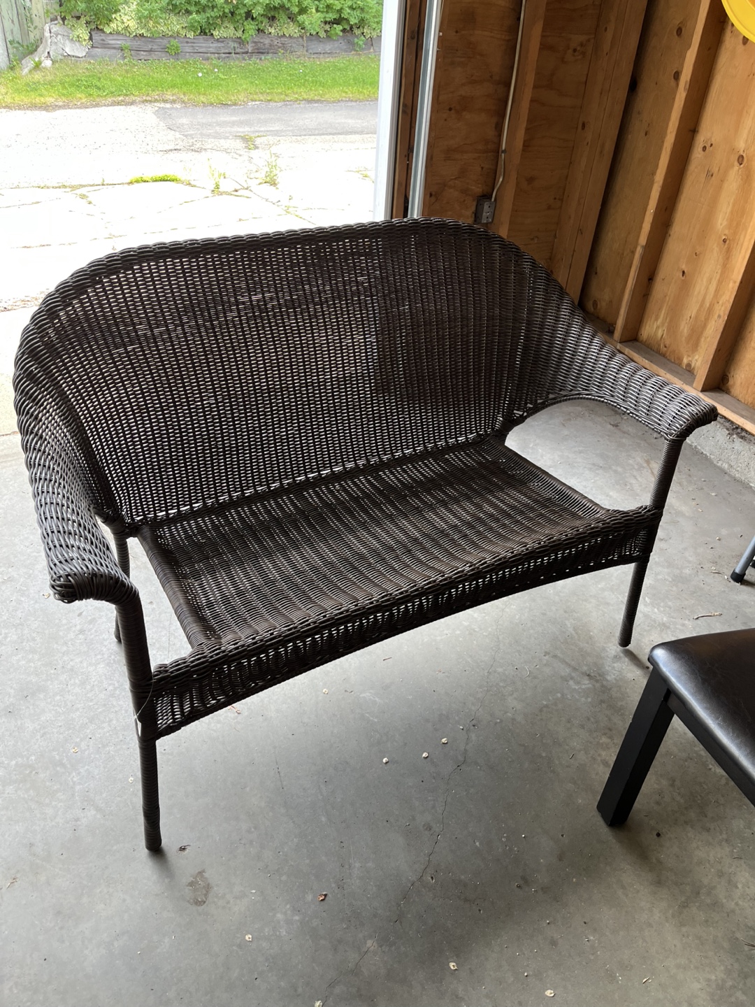 Wicker Loveseat Bench - Brown New, used for staging - photo 3