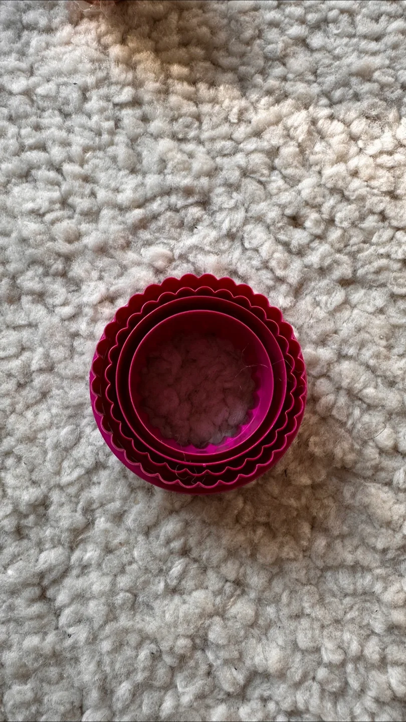 Pink Cookie Cutters - Set of 4 image indicator(2)