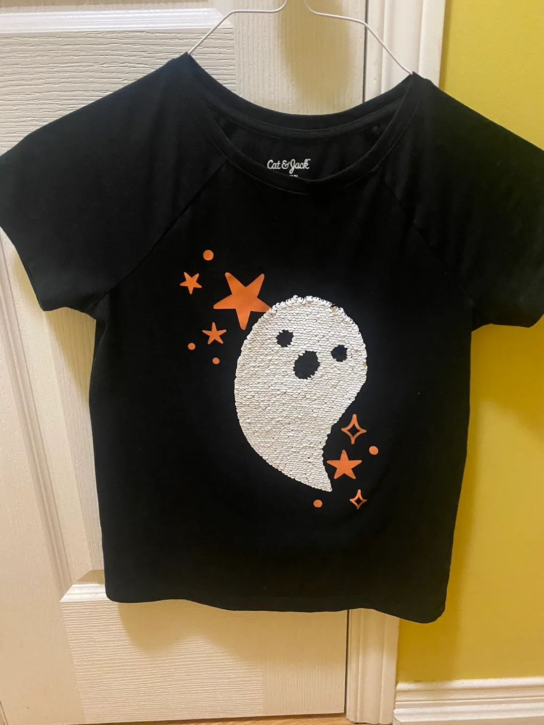 Black Ghost Sequin Shirt - Size L (10/12) 🍁🇨🇦 thumbnail