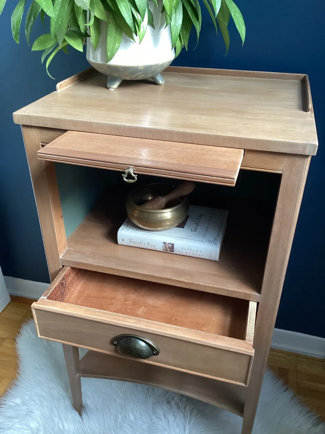 Vintage Refinished Side Table image indicator(6)