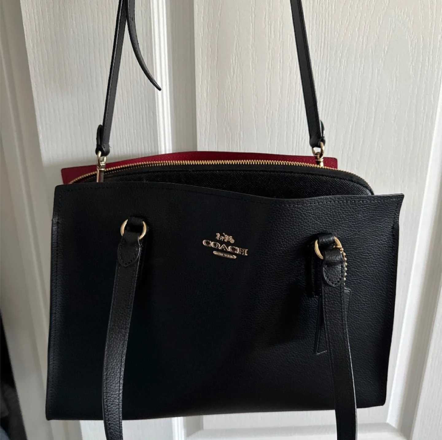 Coach Charlie Caryall image indicator(2)