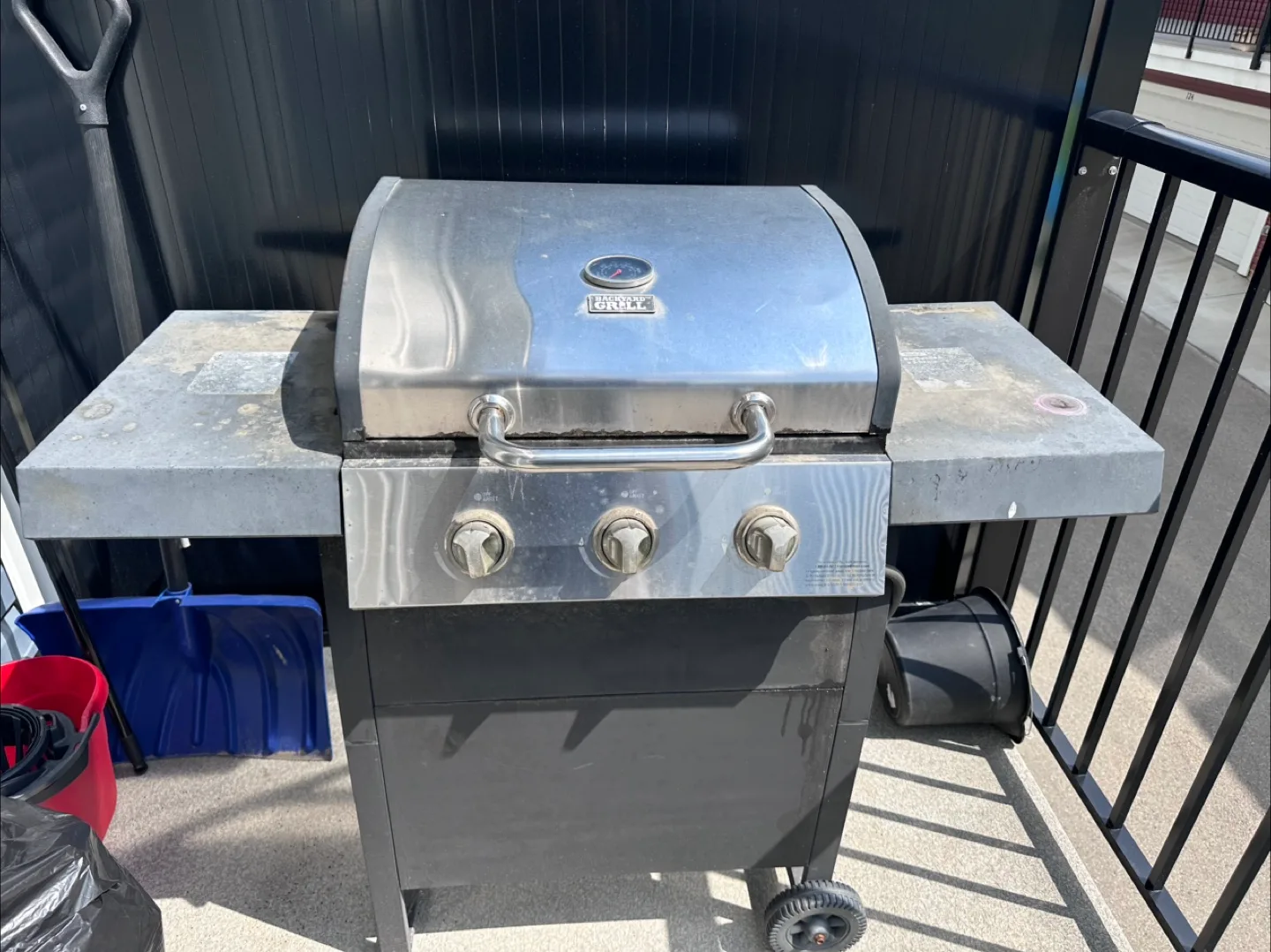BBQ Grill & Tank Trader Propane Tank