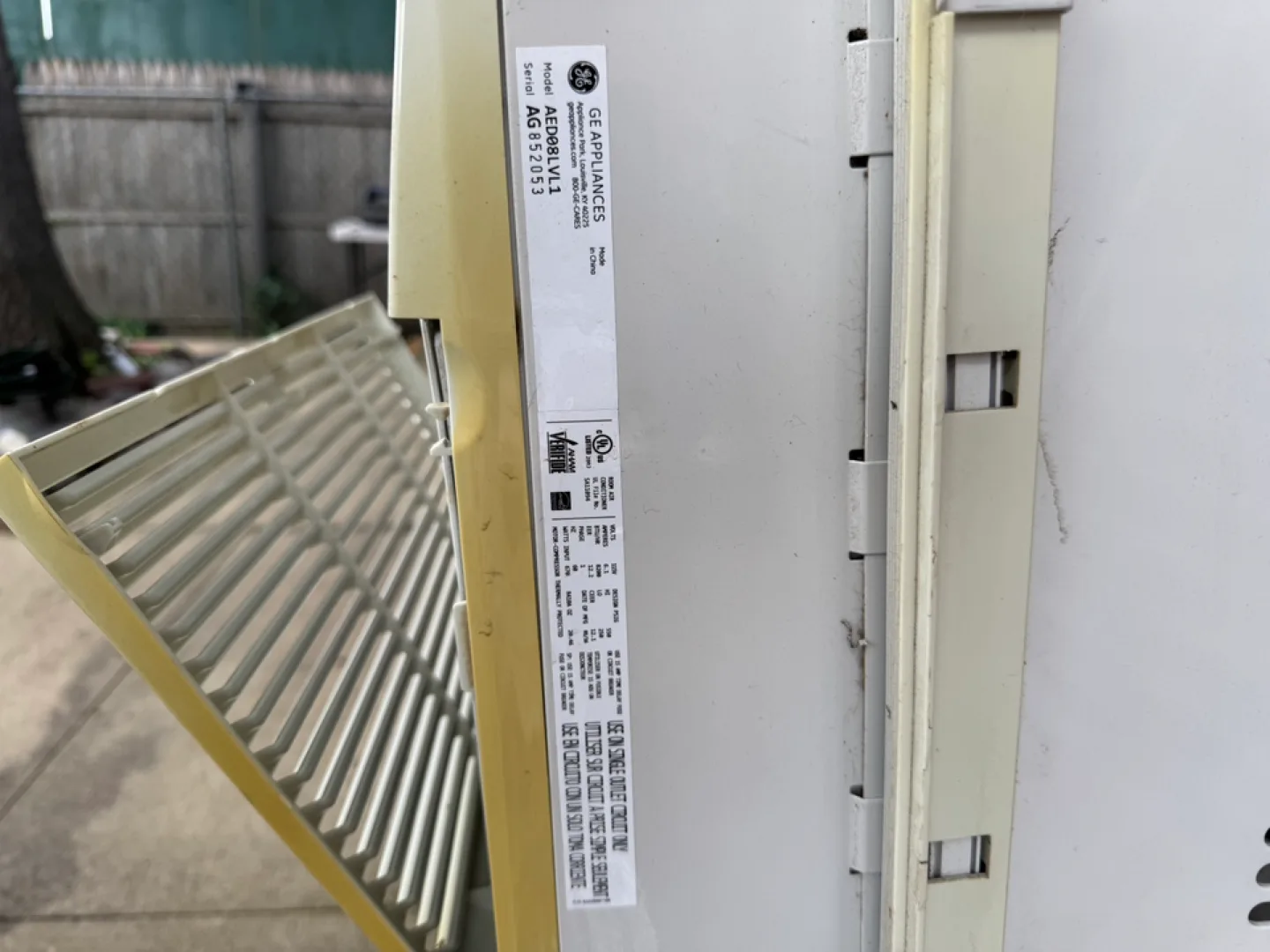 GE Window Air Conditioner WHD08LWL1 thumbnail