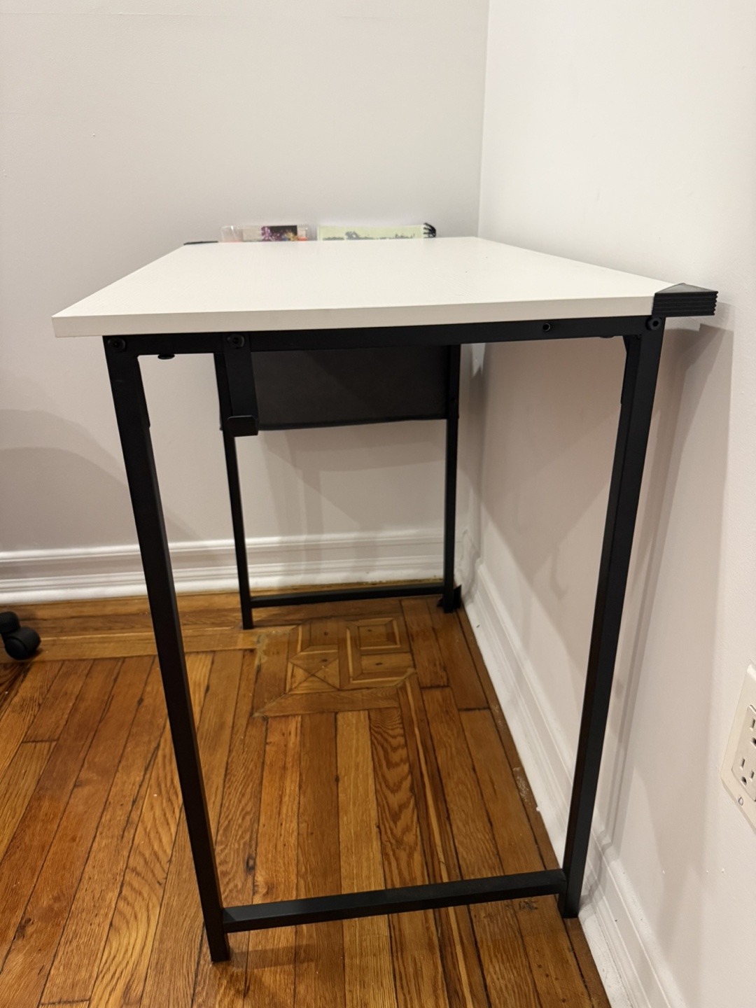 White & Black Small Desk - photo 2