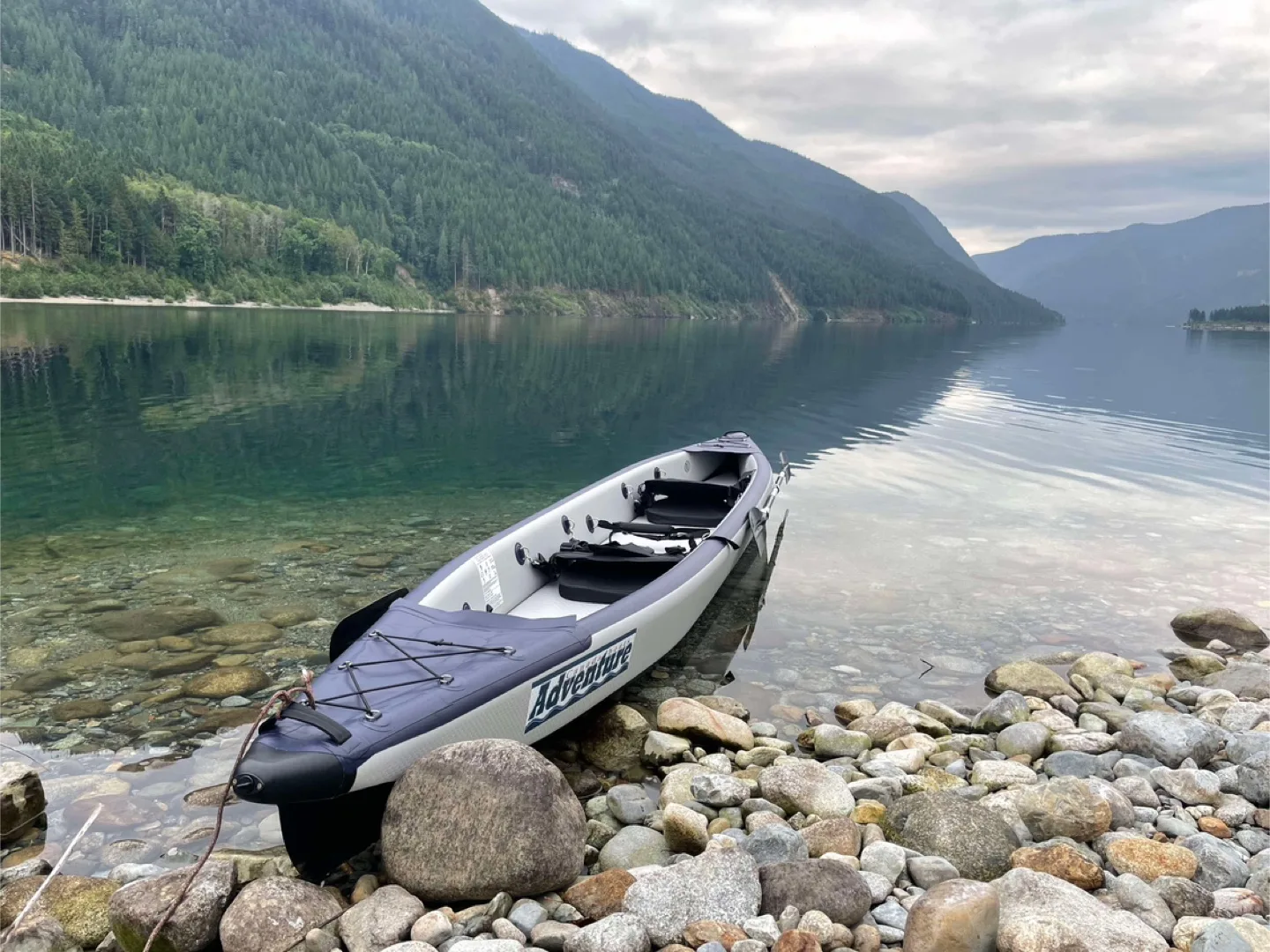 Inflatable kayak Adventure image indicator(2)