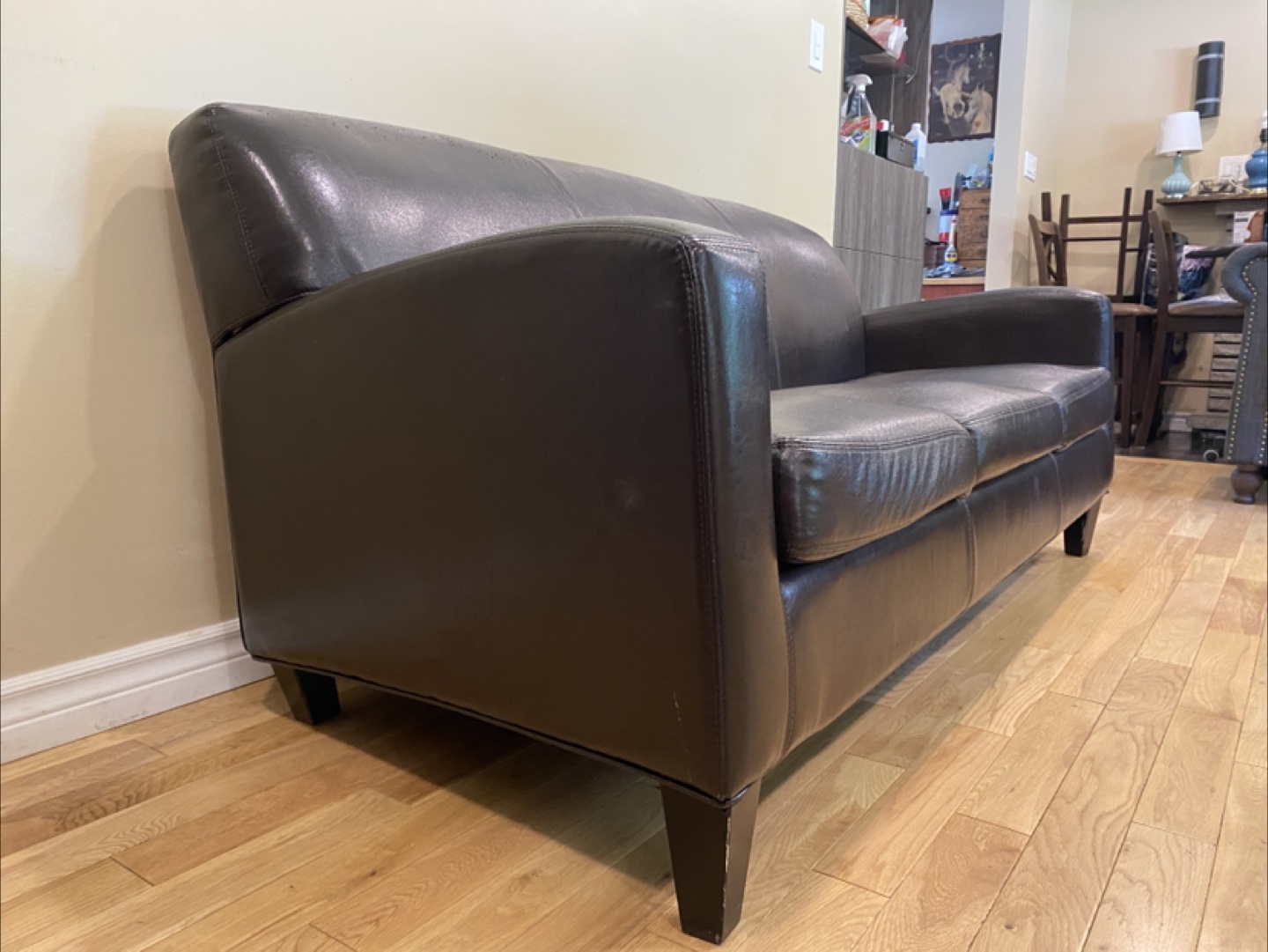 Faux Leather 3 Seater Sofa (CAN DELIVER) - photo 4
