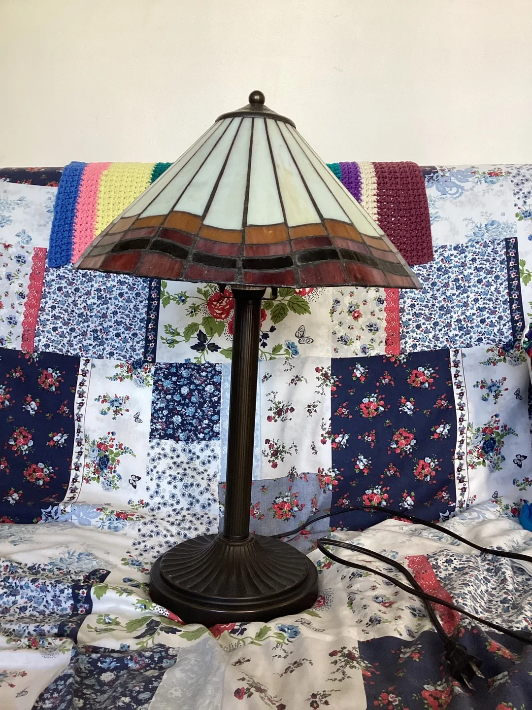 Vintage Stained Glass Table Lamp thumbnail