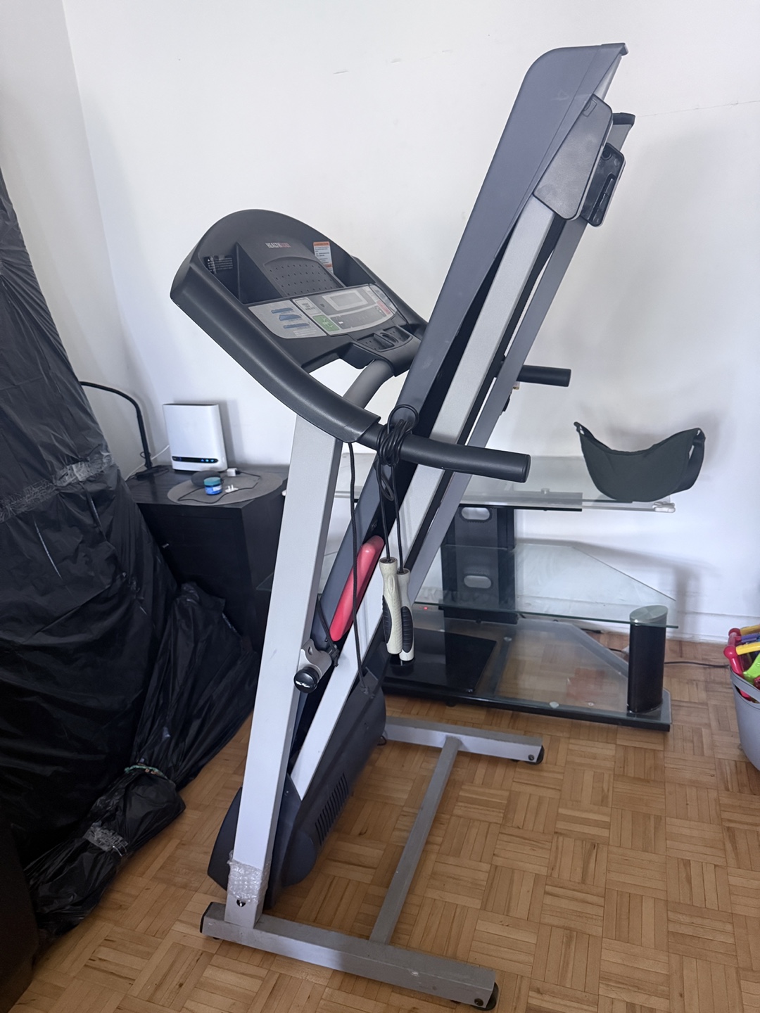 HealthRider Treadmill - photo 3