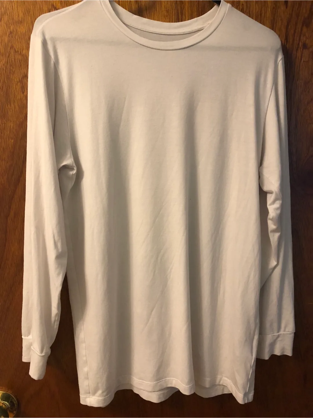 Uniqlo Heattech White Long Sleeve - Size M thumbnail