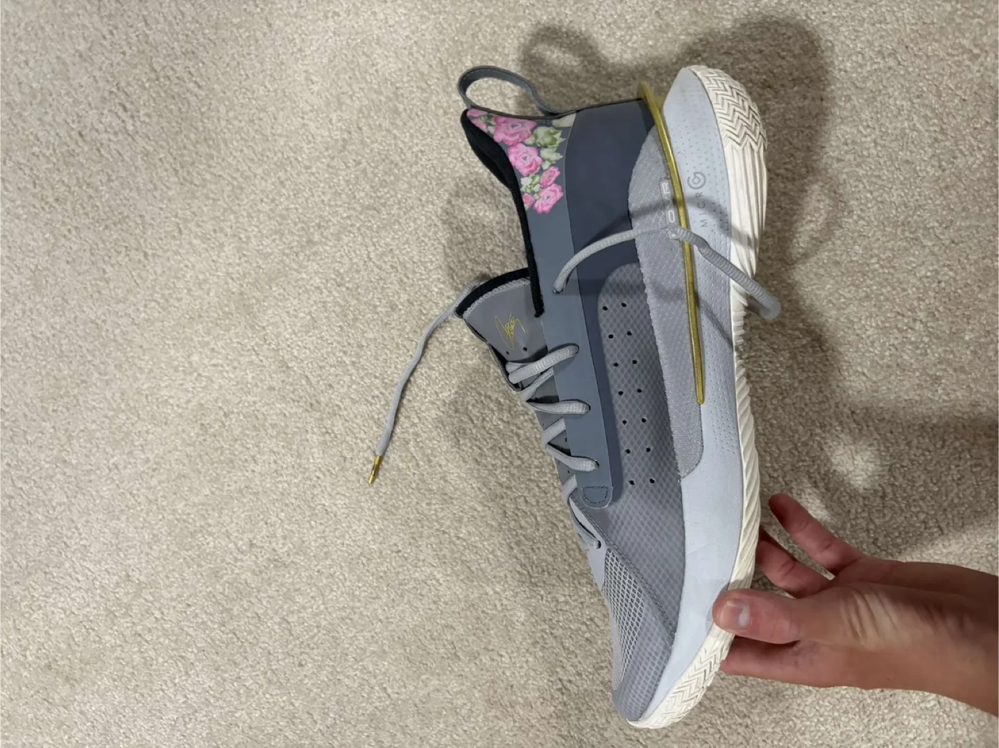 Shoes (Curry 7s Chinese new year edition) thumbnail