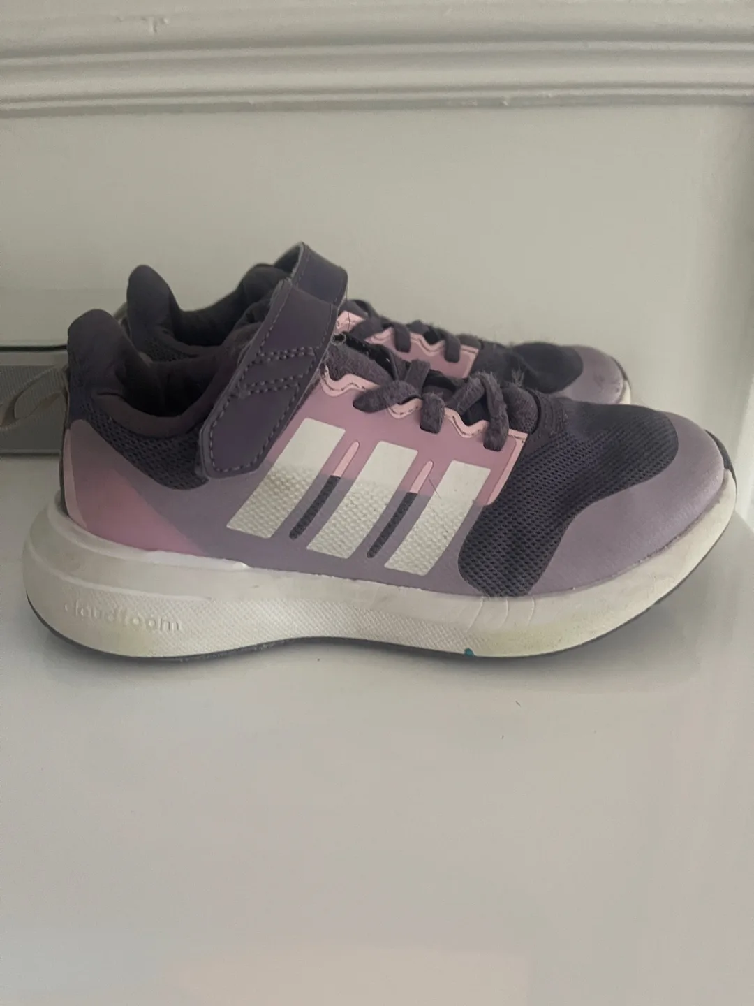 Adidas Kids' Cloudfoam Running Shoes - Size 1 thumbnail