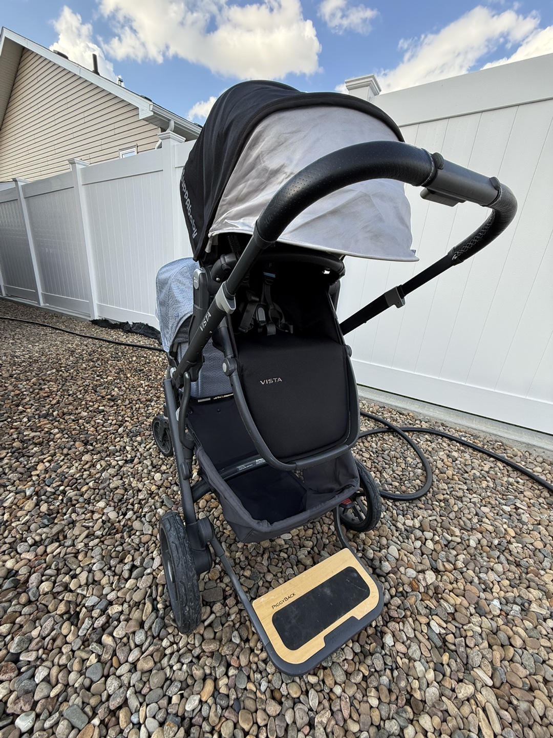 UPPAbaby Vista Stroller Includes RumbleSeat and Piggyback board - photo 2