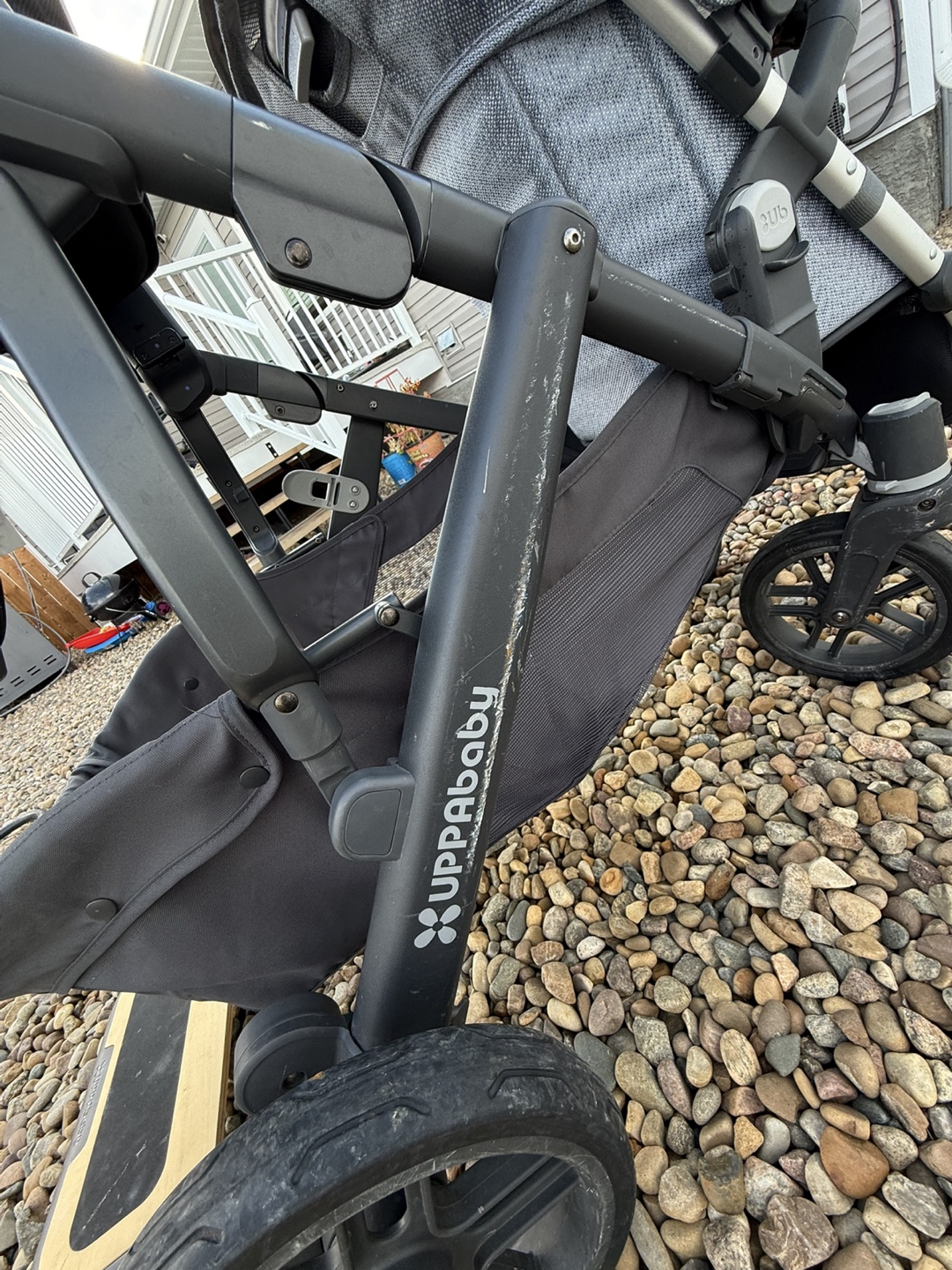 UPPAbaby Vista Stroller Includes RumbleSeat and Piggyback board - photo 5