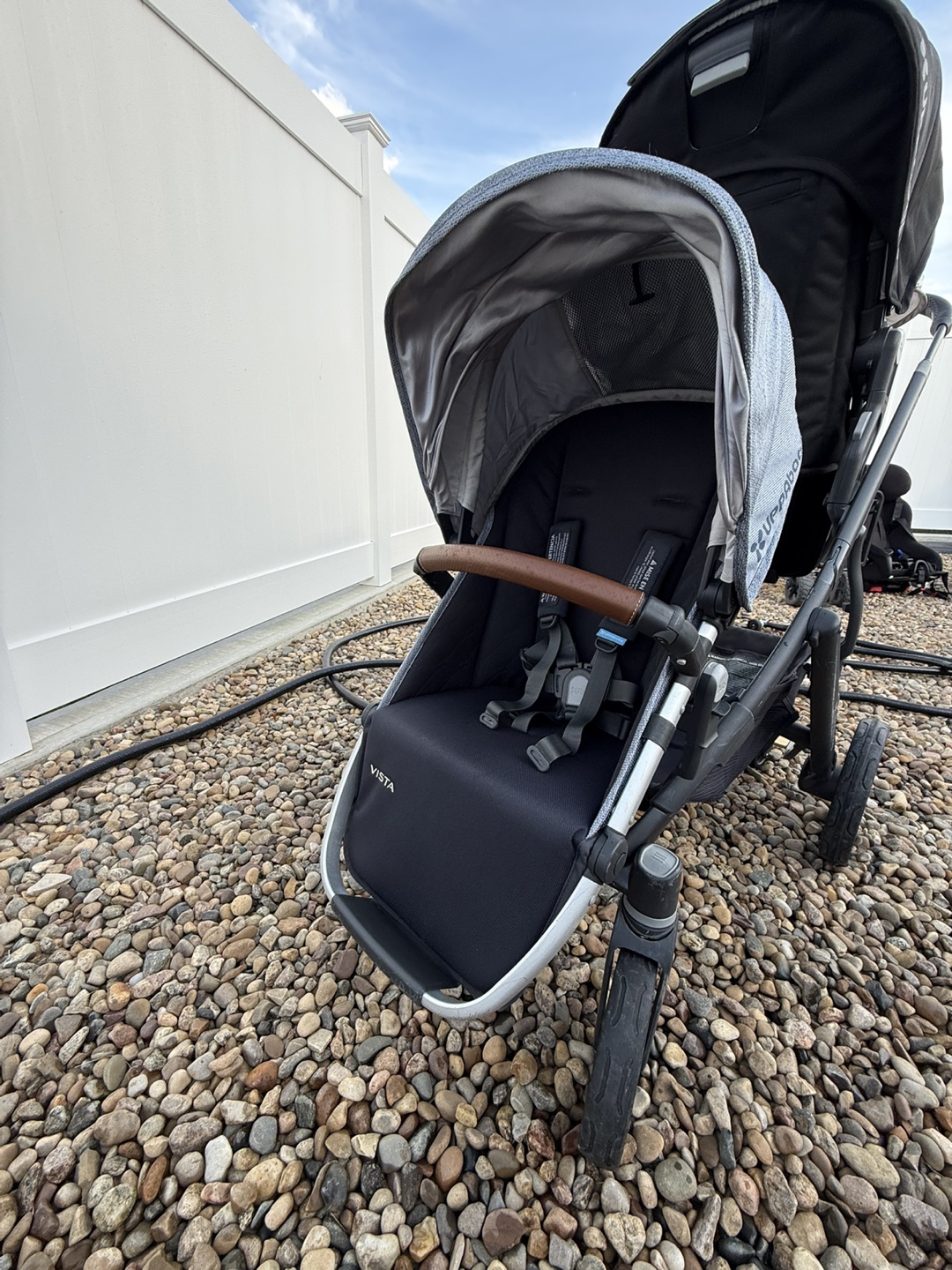UPPAbaby Vista Stroller Includes RumbleSeat and Piggyback board - photo 3