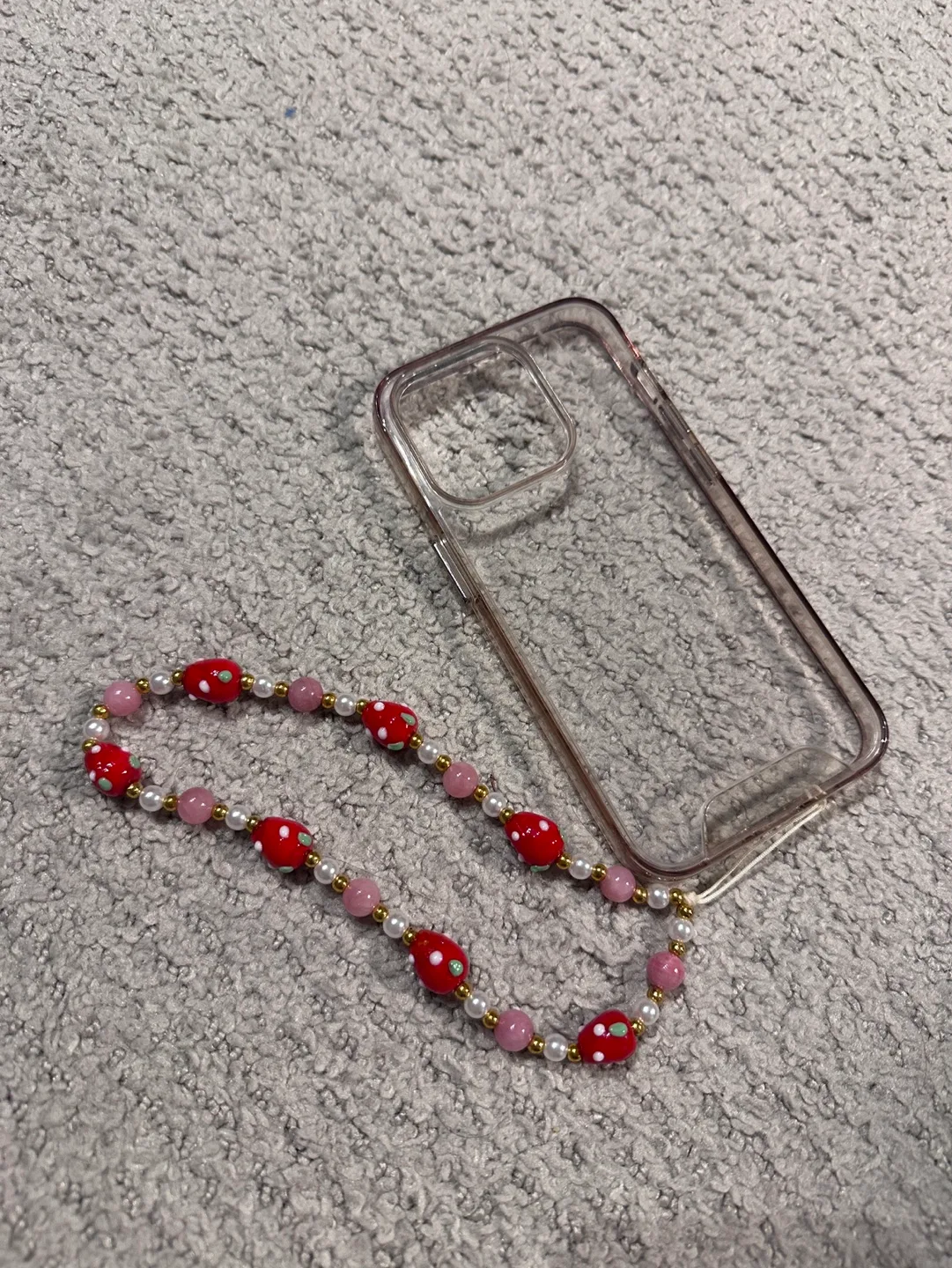 $3! 🍓Beaded Strawberry Phone Charm thumbnail