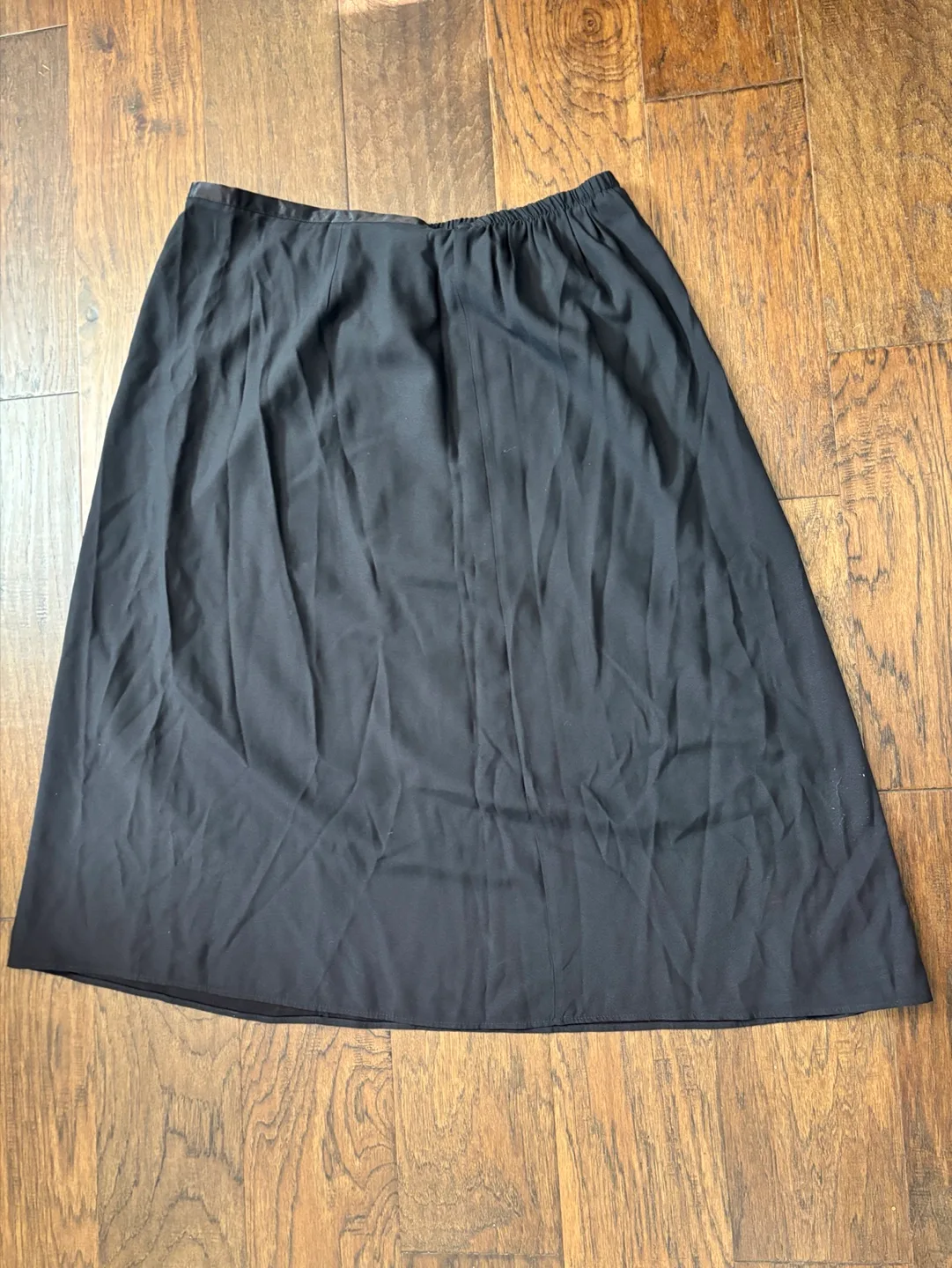 Black Skirt thumbnail
