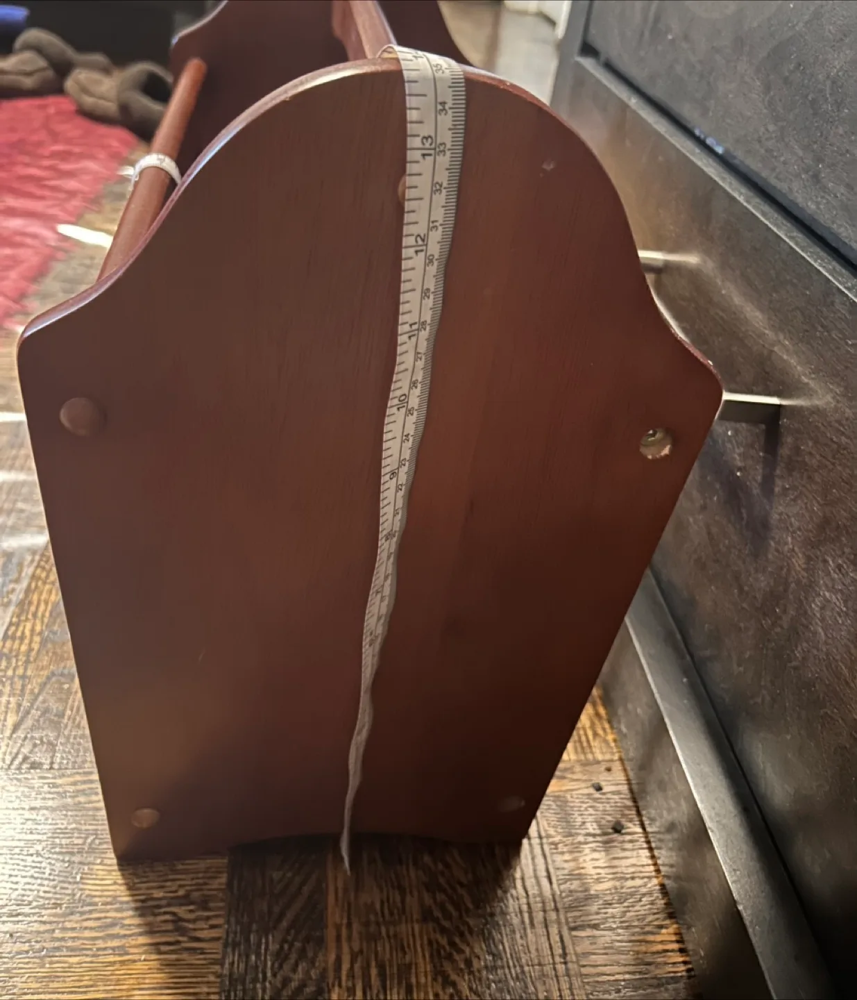 Wooden Magazine Rack image indicator(5)